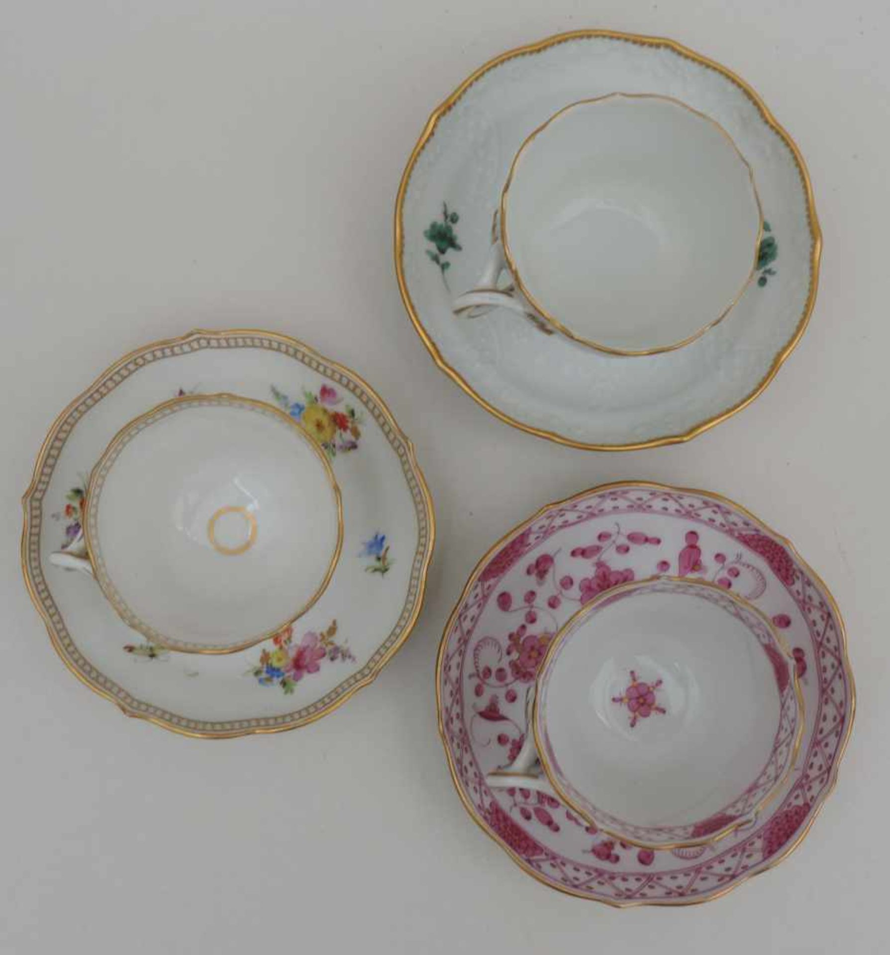 MOCCATASSEN M UNTEREN, Sammlung von 9, Kgl u Staatl Porzellanmanuf Meissen, davon 5 1860-1924, 2 - Bild 3 aus 4