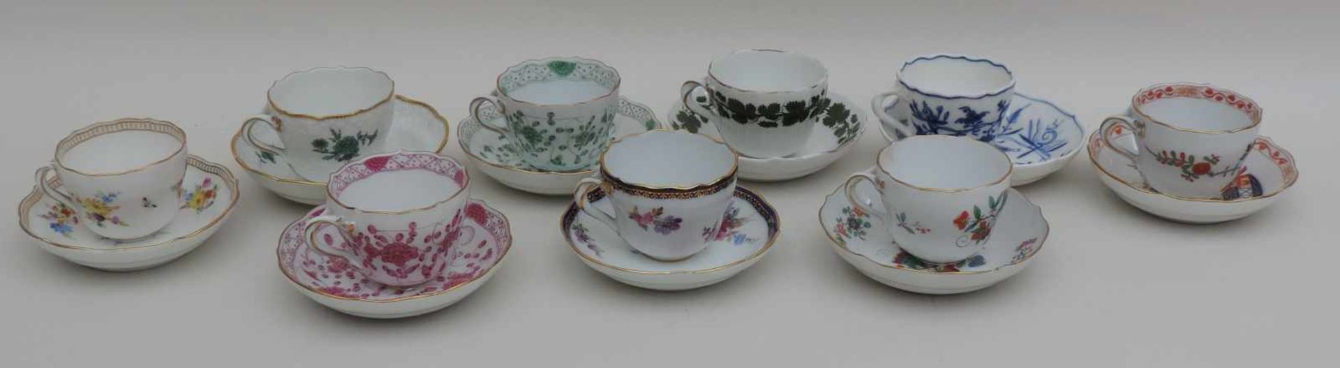 MOCCATASSEN M UNTEREN, Sammlung von 9, Kgl u Staatl Porzellanmanuf Meissen, davon 5 1860-1924, 2