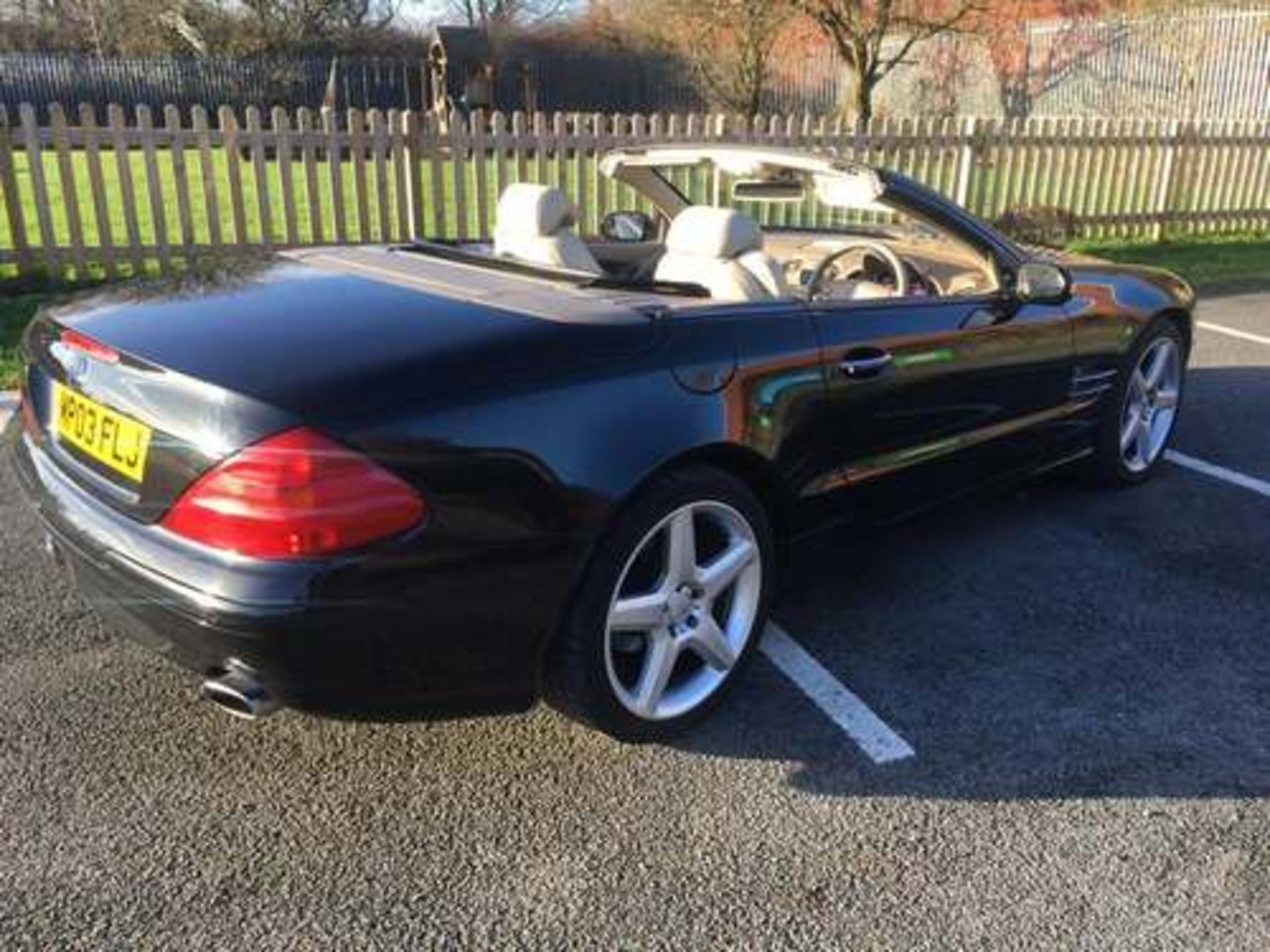 MERCEDES BENZ SL350 - 3724cc - Image 2 of 4