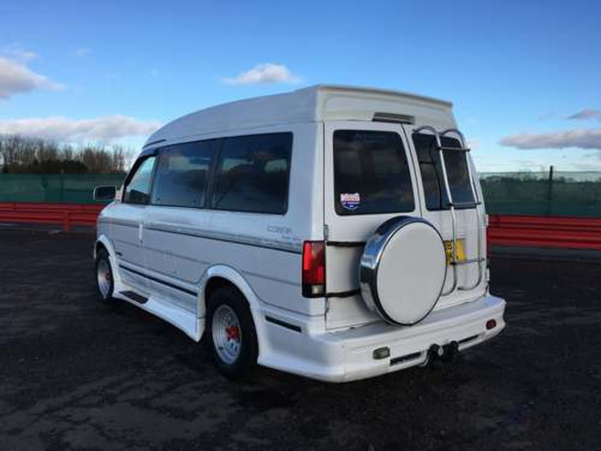 CHEVROLET GMC ASTRO VAN - 4300cc - Image 3 of 19