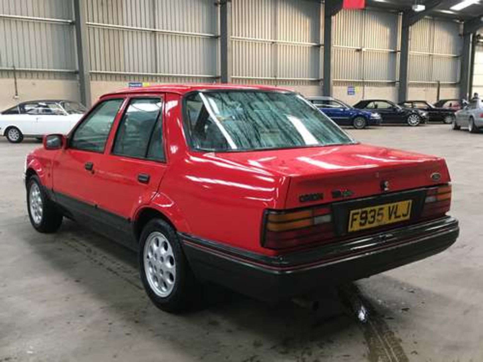 FORD ORION GHIA I - 1596cc - Image 3 of 13