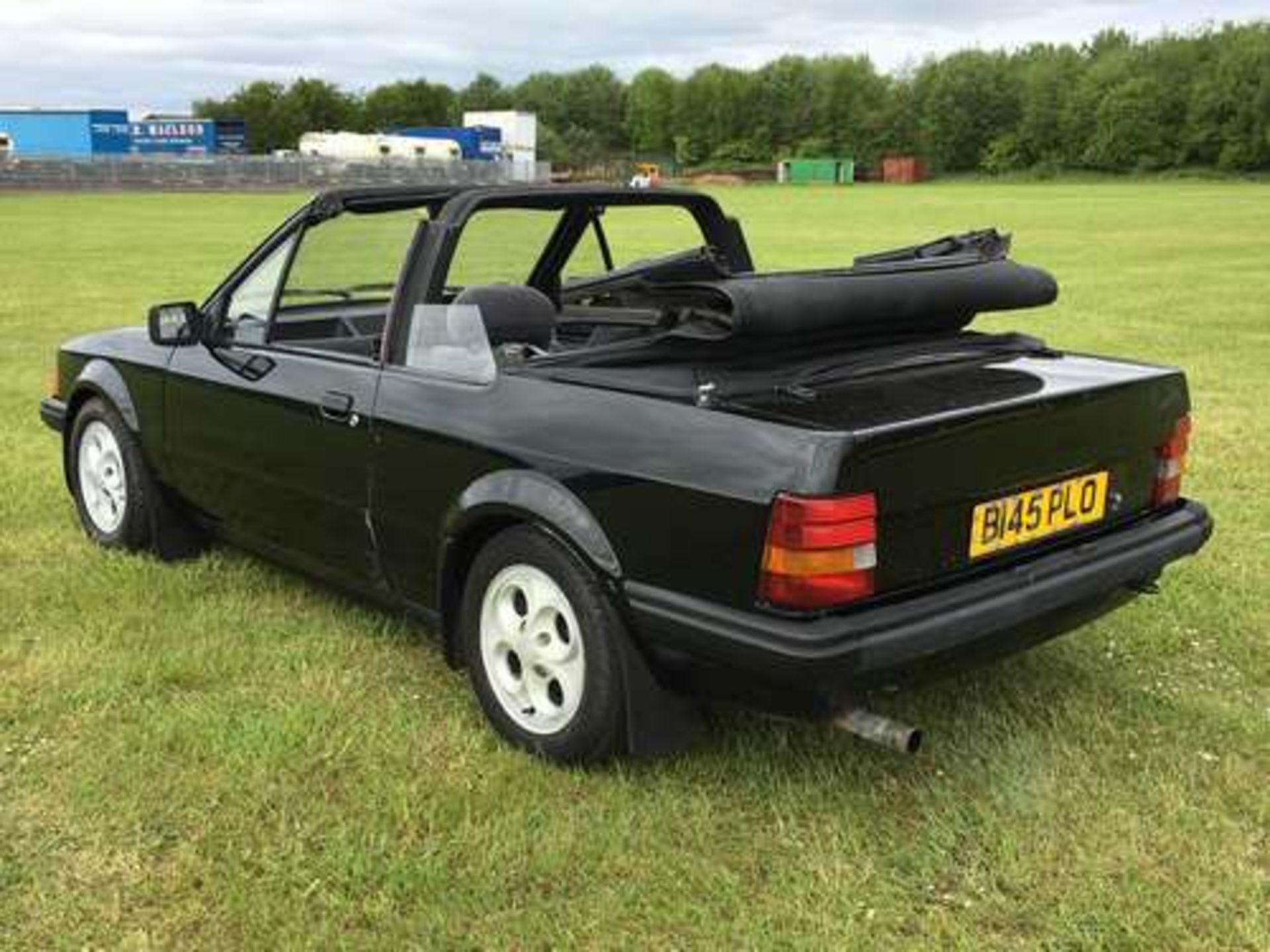 FORD ESCORT 1.6I CABRIOLET - 1597cc - Bild 2 aus 20