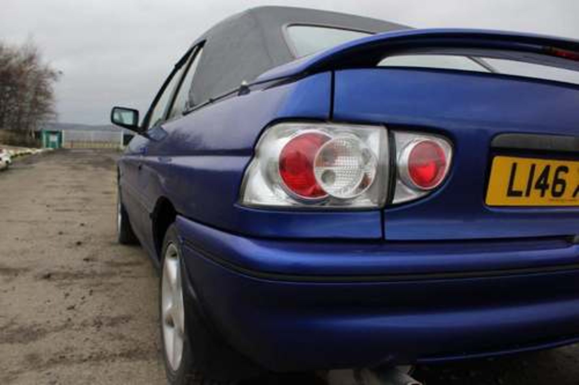 FORD ESCORT SILHOUETTE - 1597cc - Image 5 of 11