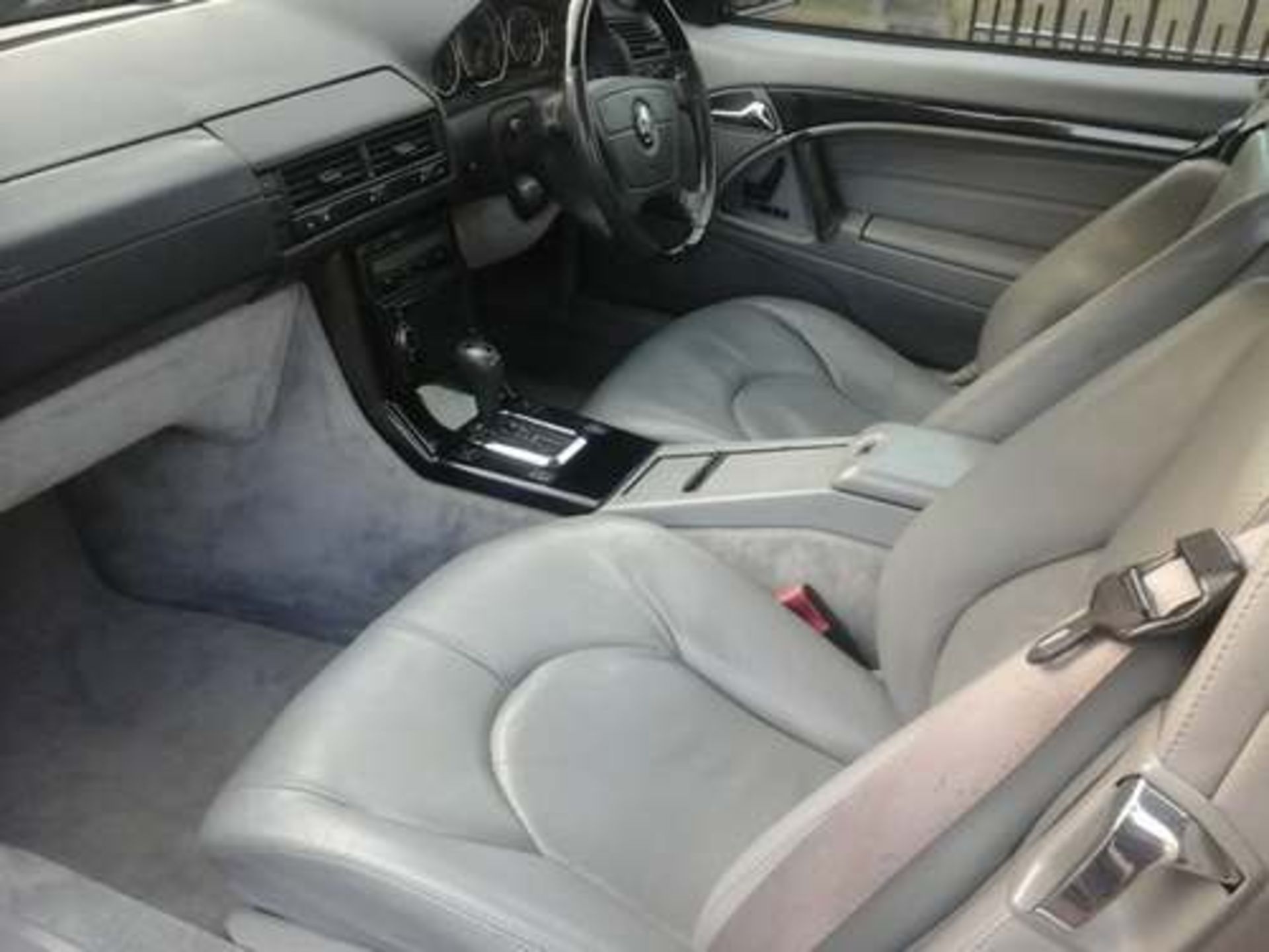 MERCEDES SL320 - 3199cc - Image 14 of 15