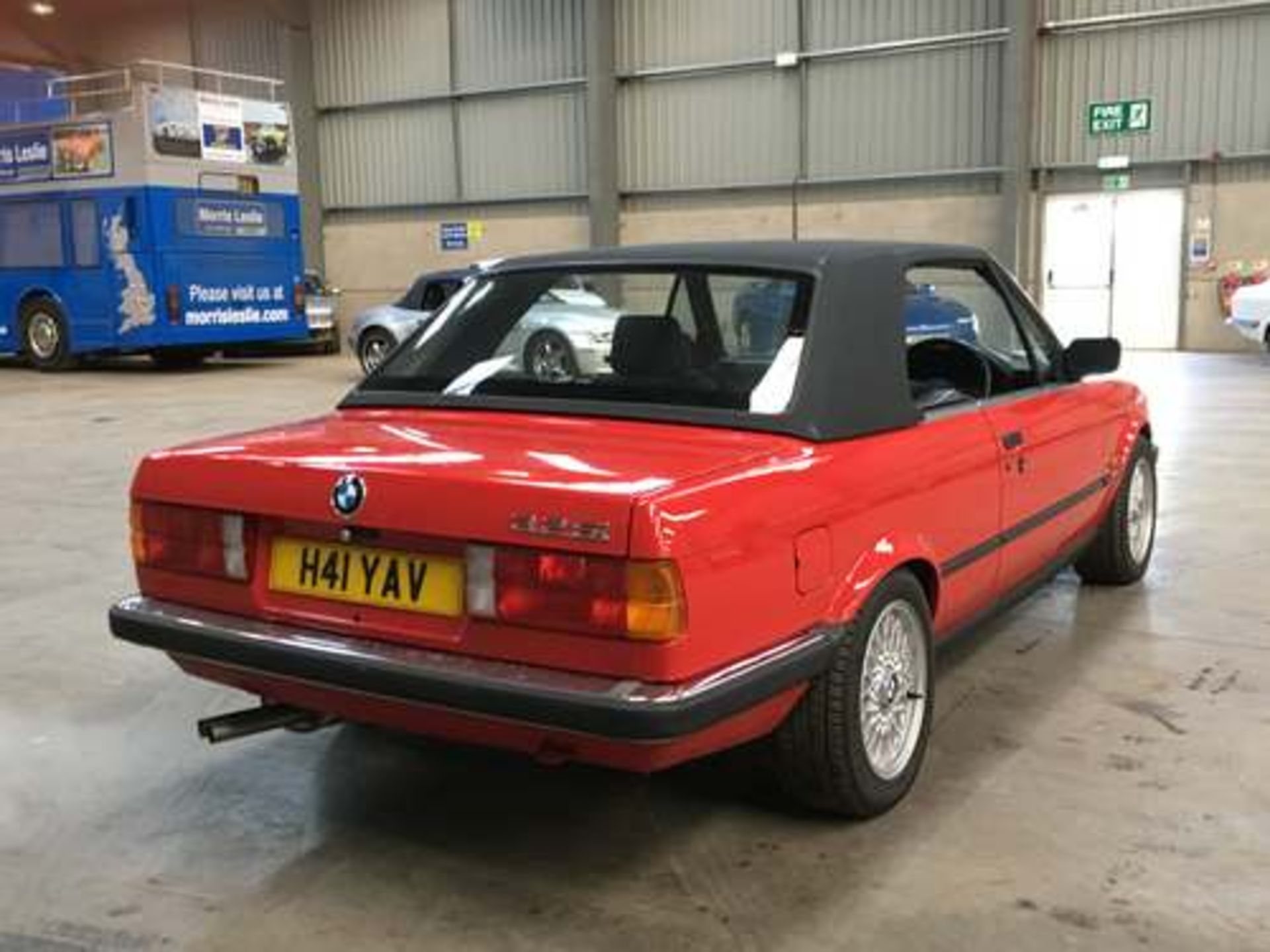 BMW 325I CABRIOLET - 2494cc - Image 4 of 21