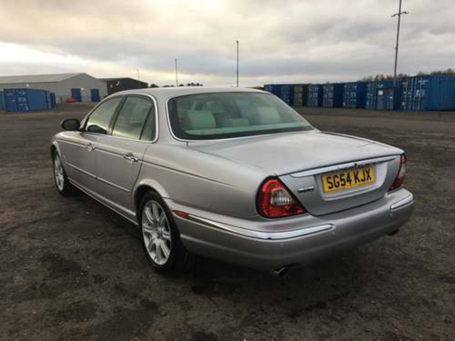 JAGUAR XJ6 V6 SE AUTO - 2967cc - Image 2 of 9