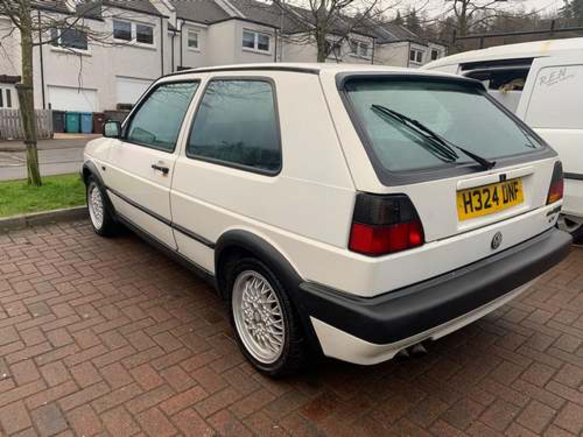 VOLKSWAGEN GOLF GTI - 1781cc - Bild 3 aus 11