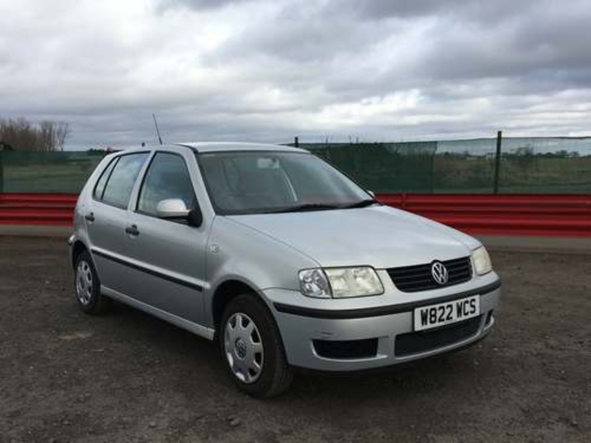 VOLKSWAGEN POLO E - 1400cc - Image 2 of 9