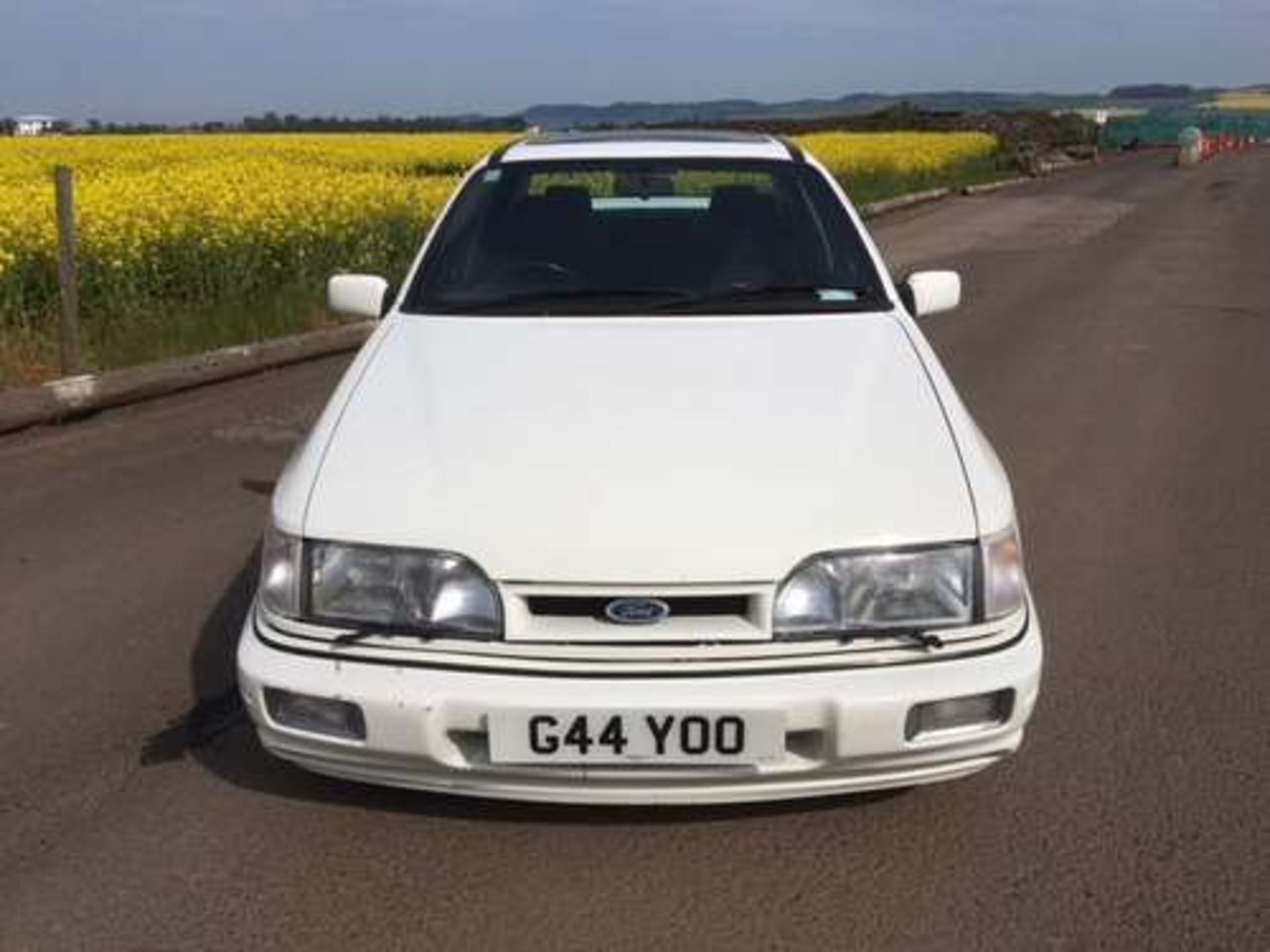 FORD SIERRA RS COSWORTH - 1993cc - Image 3 of 9