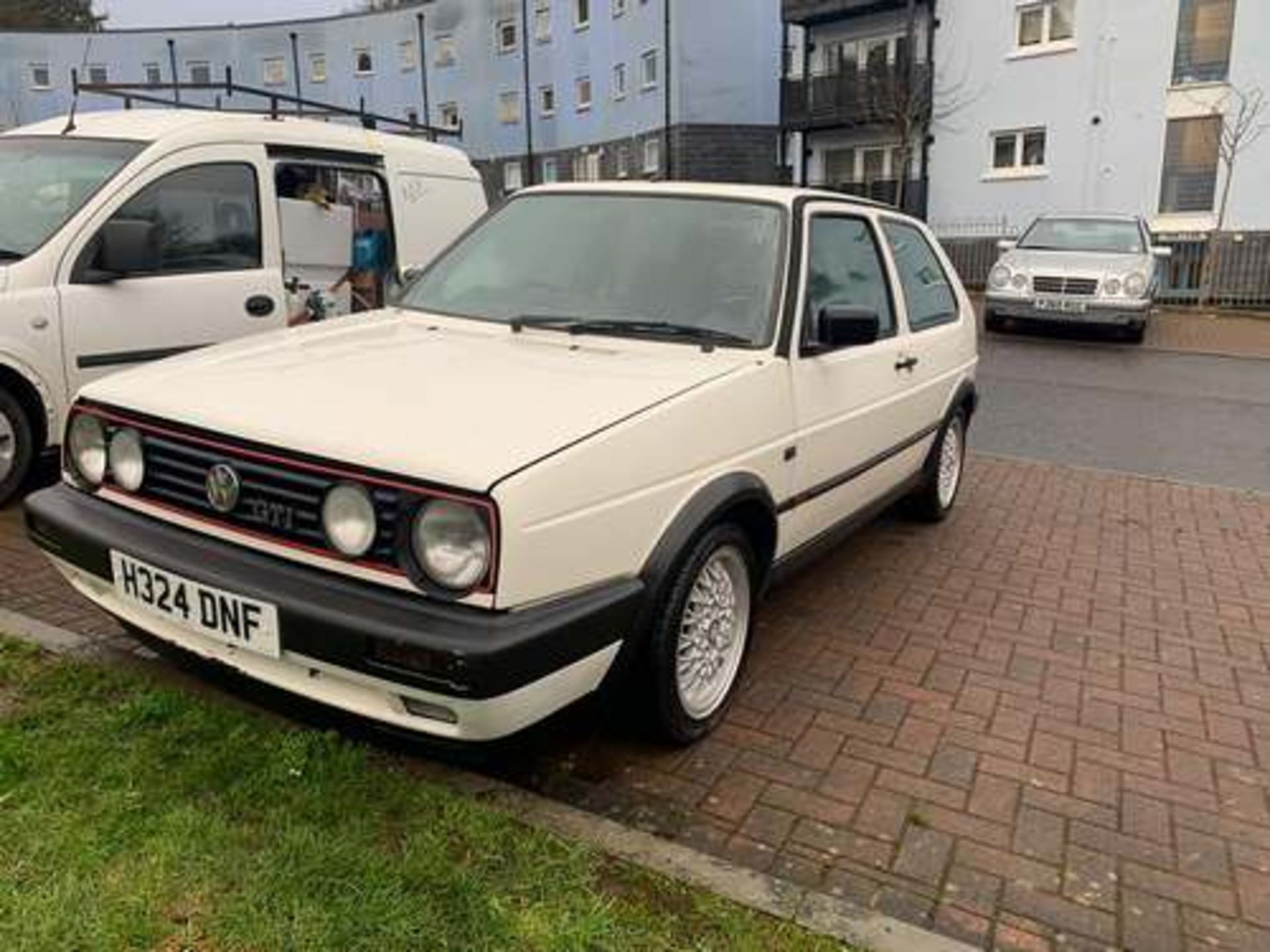 VOLKSWAGEN GOLF GTI - 1781cc - Image 2 of 11