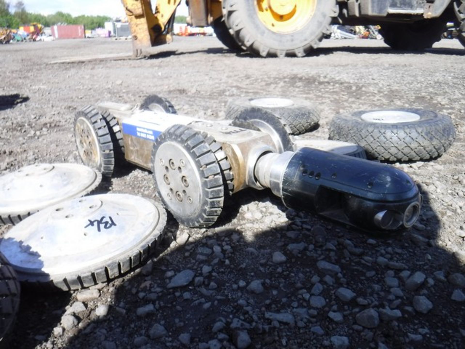 Drainage camera probe c/w 2 sets of spare wheels - Image 3 of 4