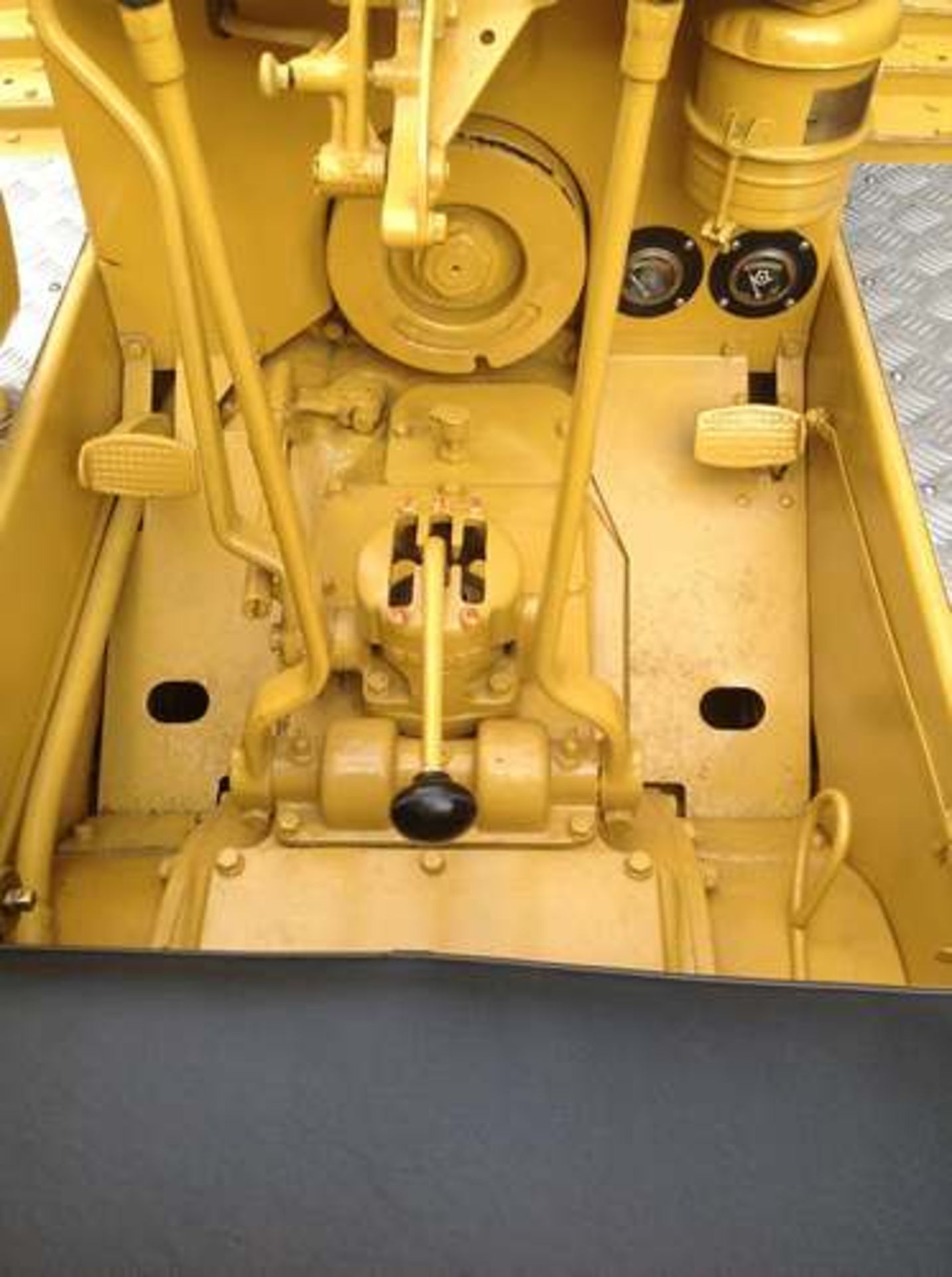 CATERPILLAR D2 CRAWLER - Image 14 of 16