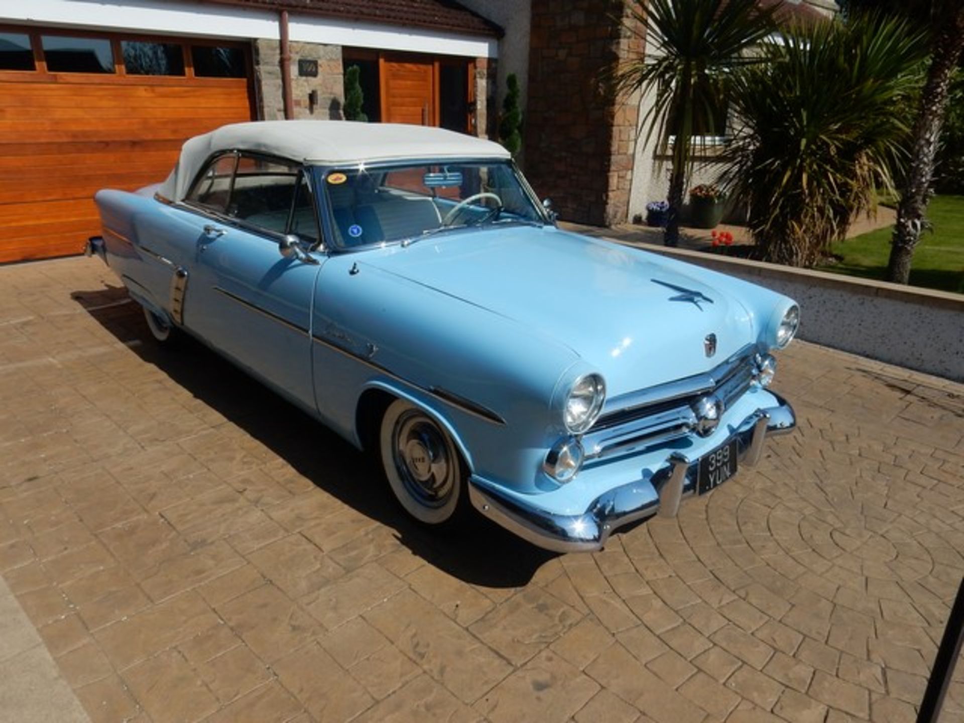 FORD CRESTLINE SUNLINER - 3916cc - Image 8 of 33