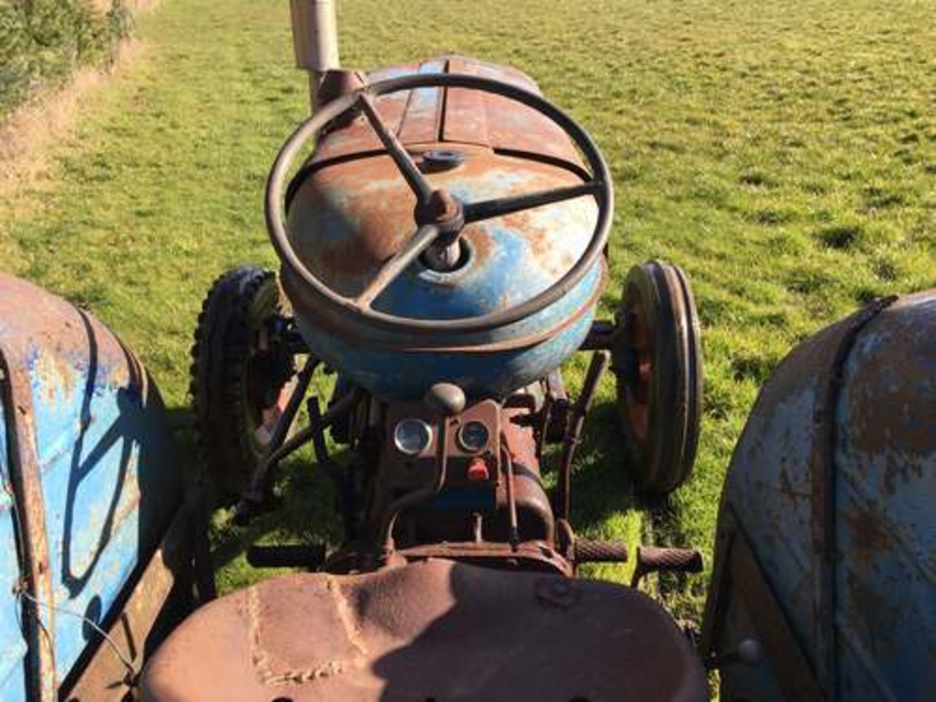 1954 Fordson Major Diesel Tractor - Image 11 of 17