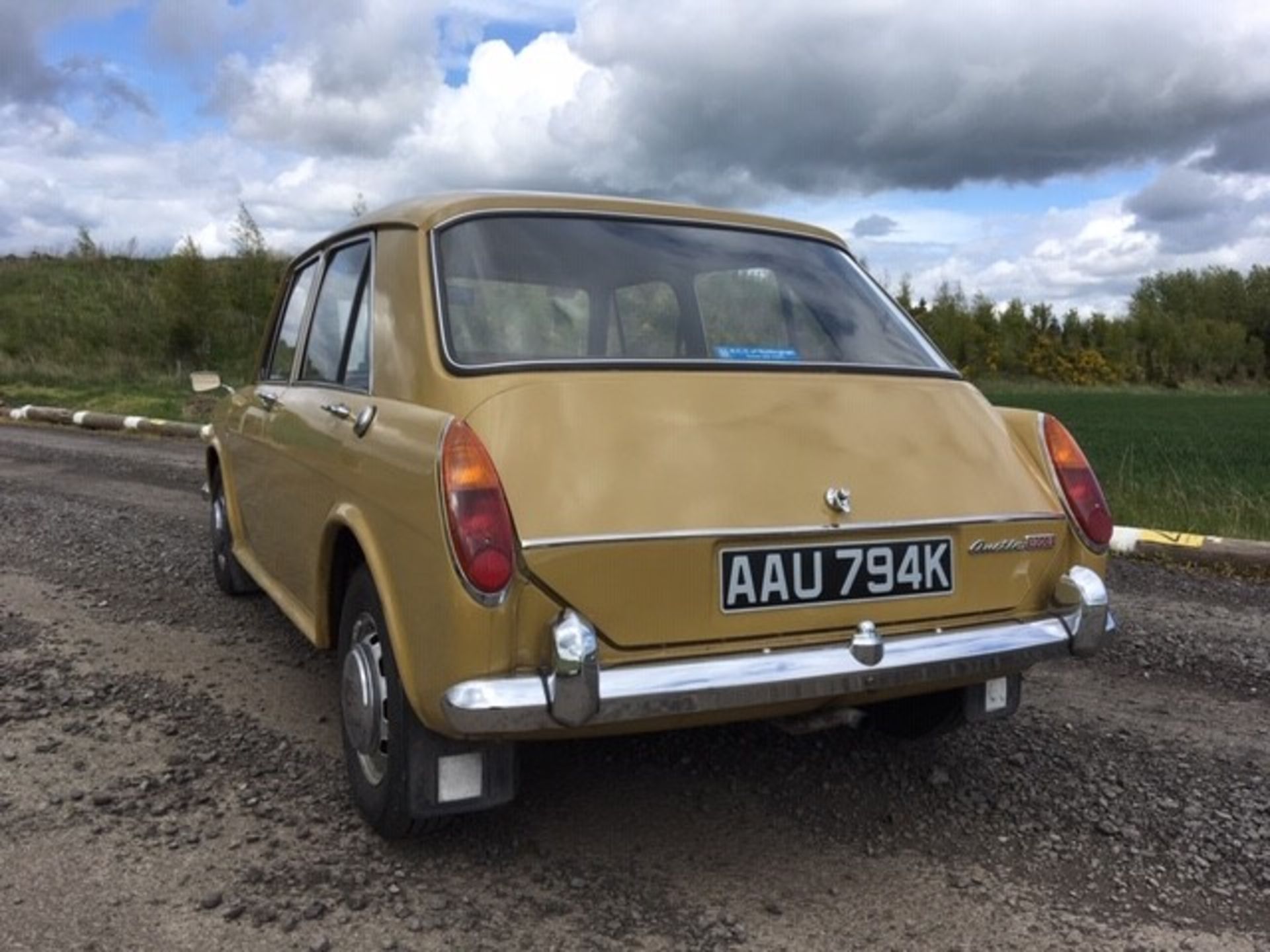 AUSTIN 1300 - 1275cc - Image 3 of 5