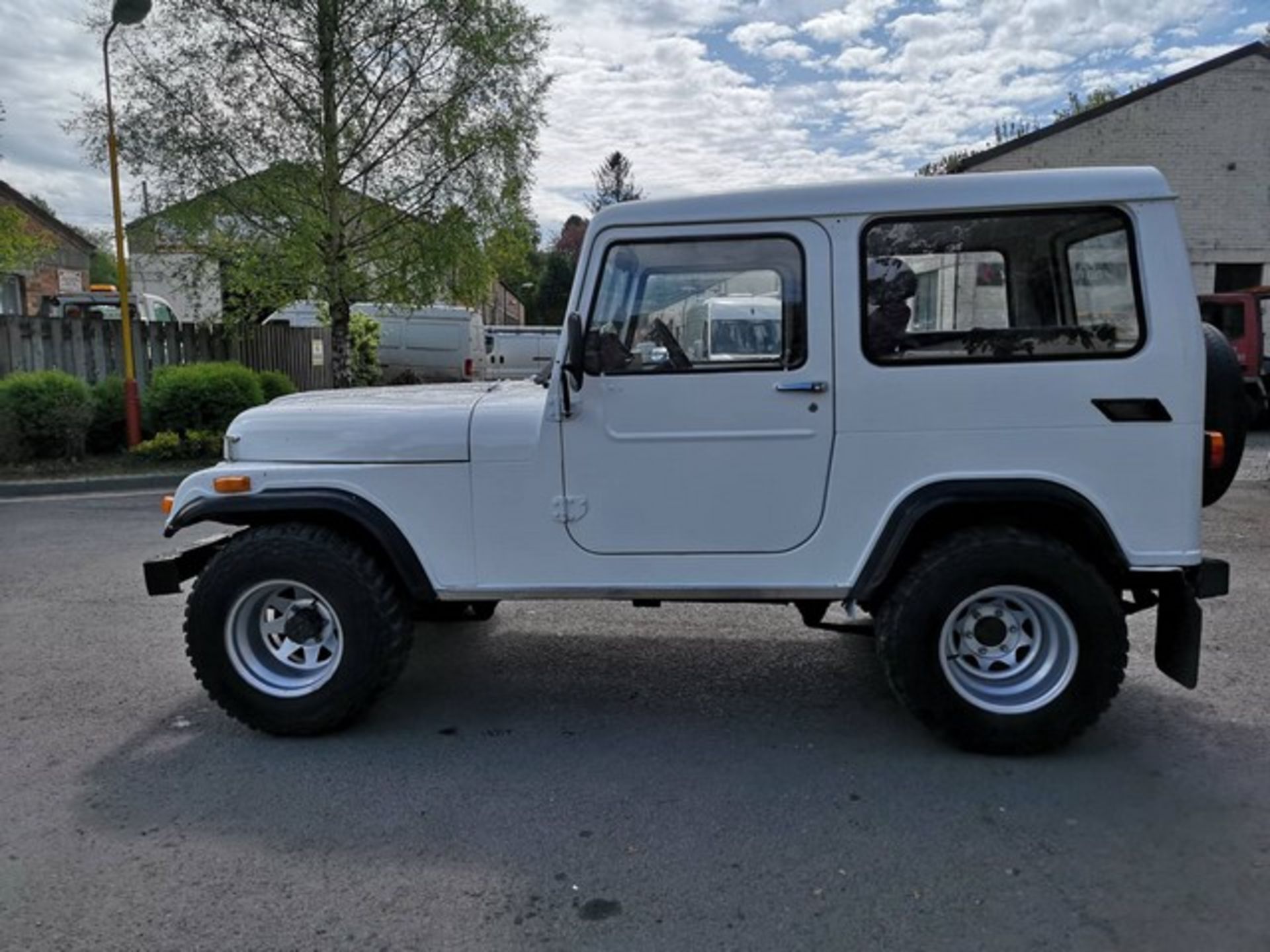 SSANG YONG KORANDO CJ-7 - Image 5 of 7