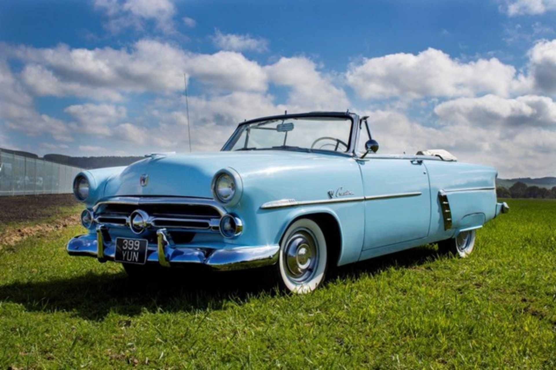 FORD CRESTLINE SUNLINER - 3916cc - Image 30 of 33