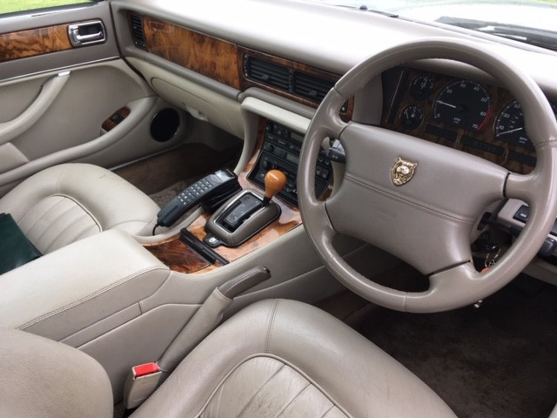 JAGUAR SOVEREIGN - 3239cc - Image 5 of 6