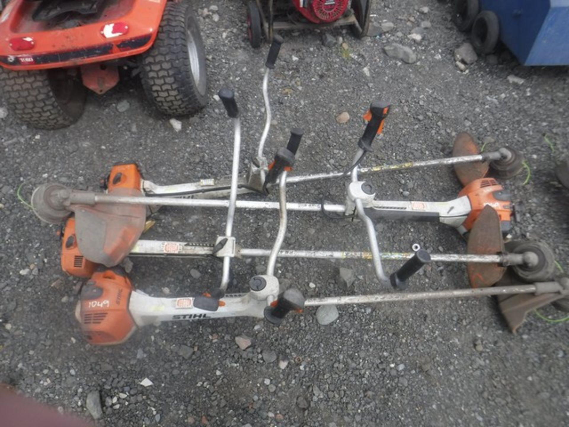 STIHL PETROL STRIMMER X4