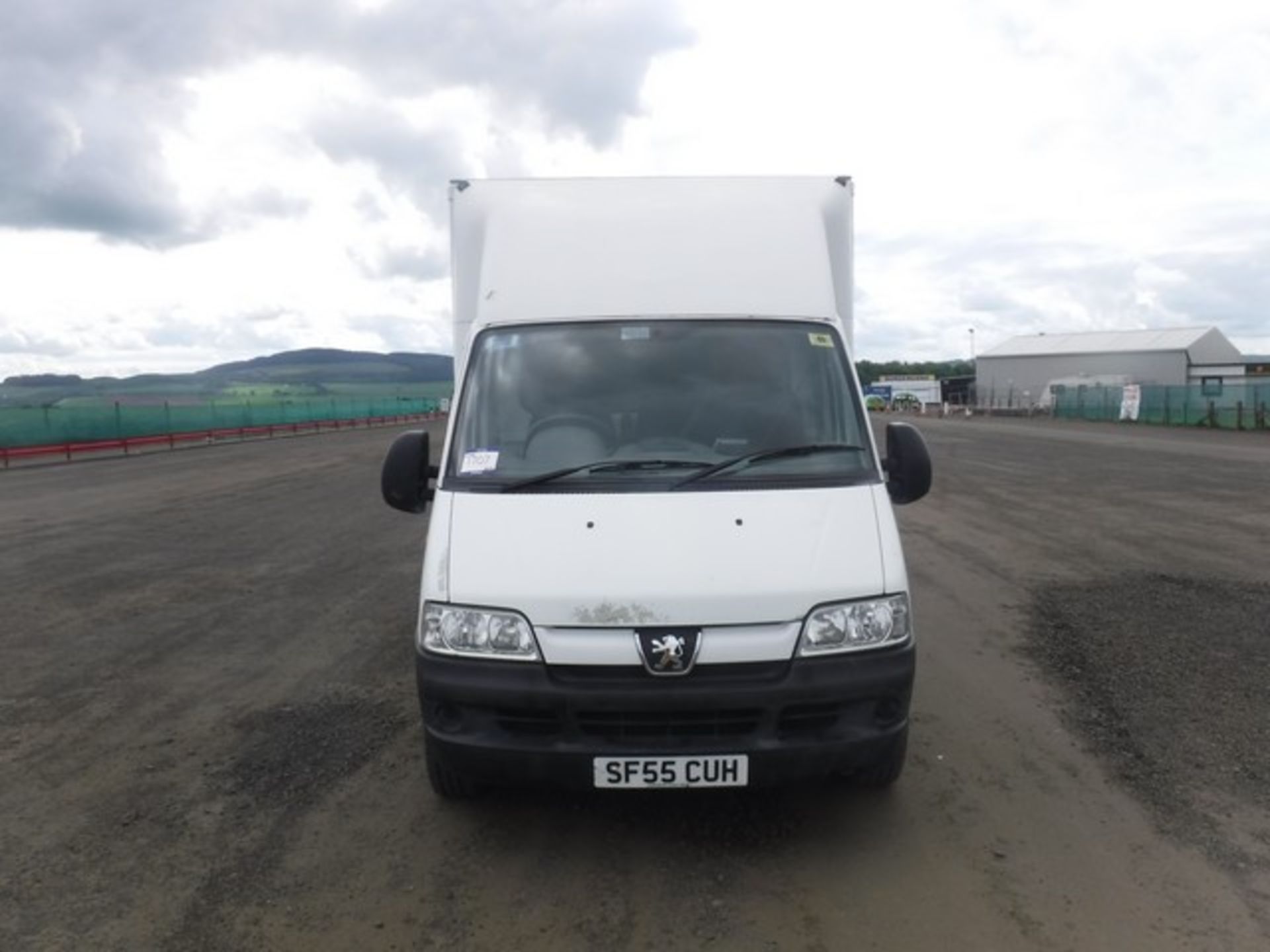 PEUGEOT BOXER 350 LX MWB HDI - 2800cc - Image 2 of 16