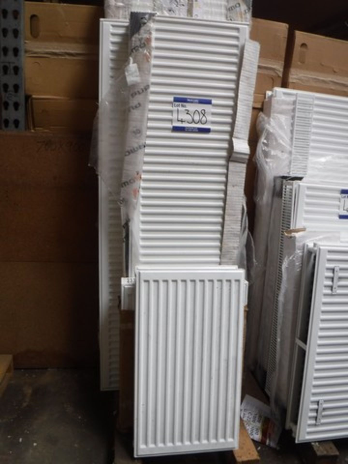 RADIATORS IN VARIOUS SIZES x5