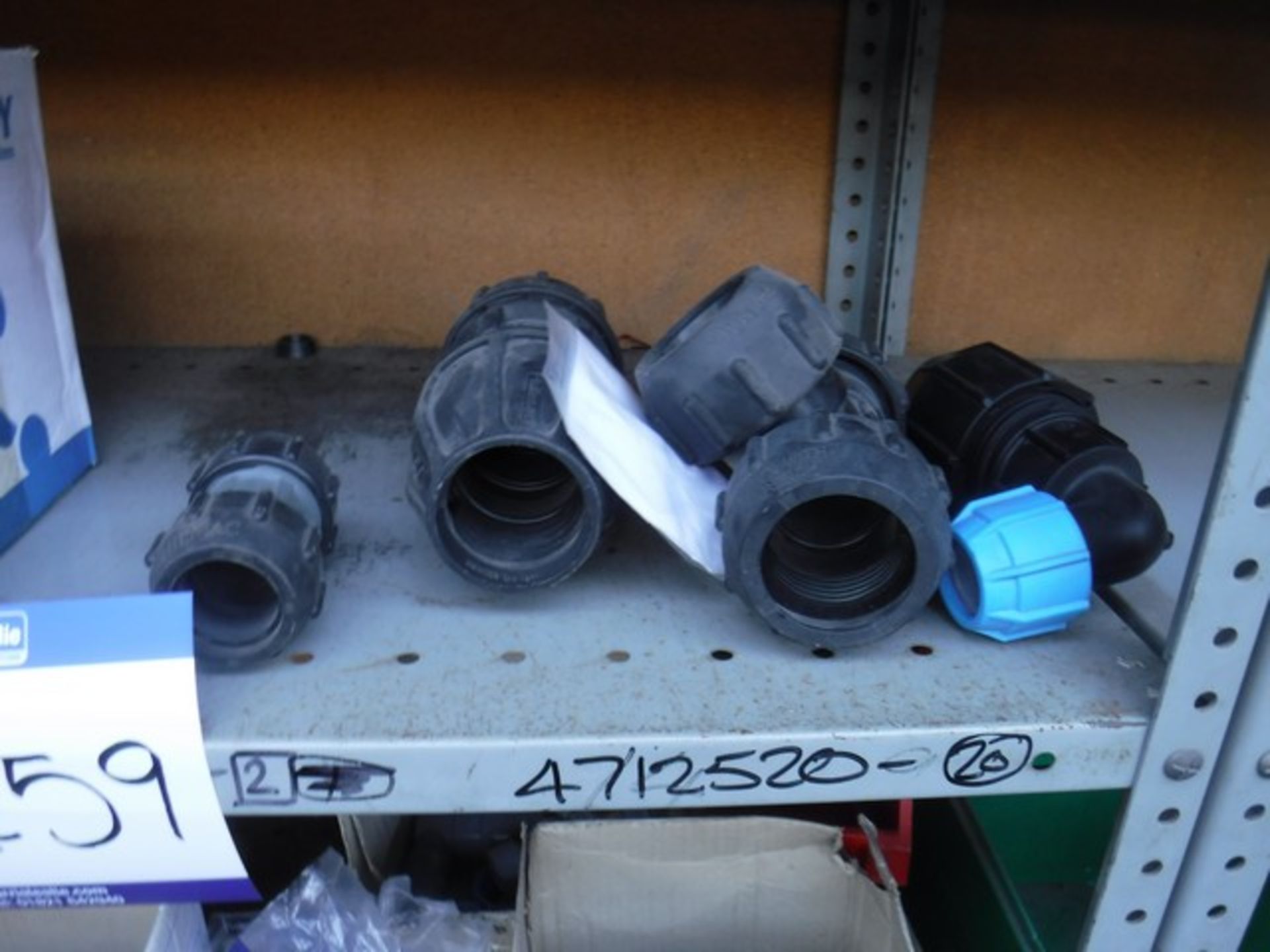 POLYFAST FITTINGS IN VARIOUS SIZES - Image 2 of 2