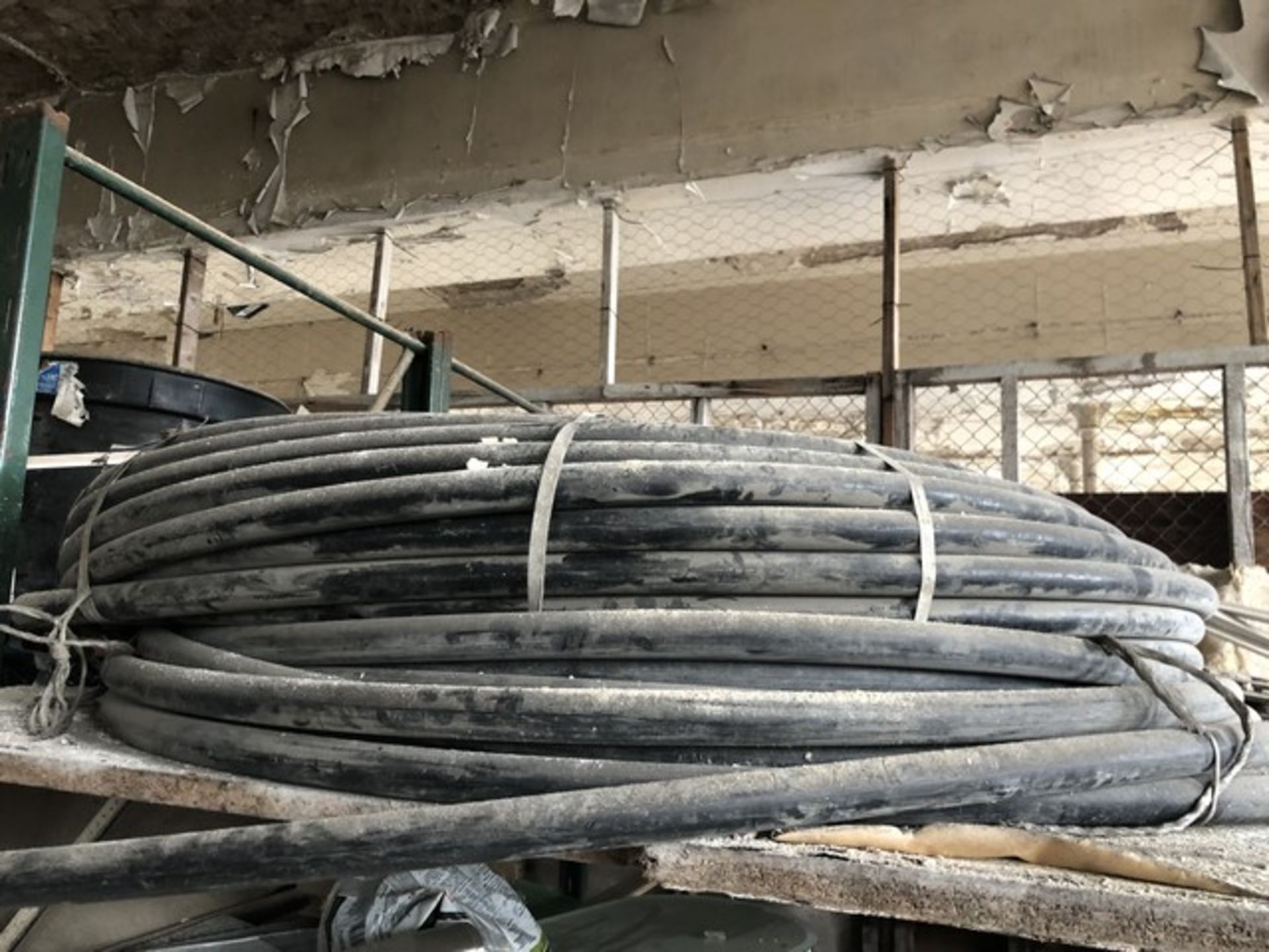 MDPE PIPE - APPROX 4 ROLLS - Image 3 of 3