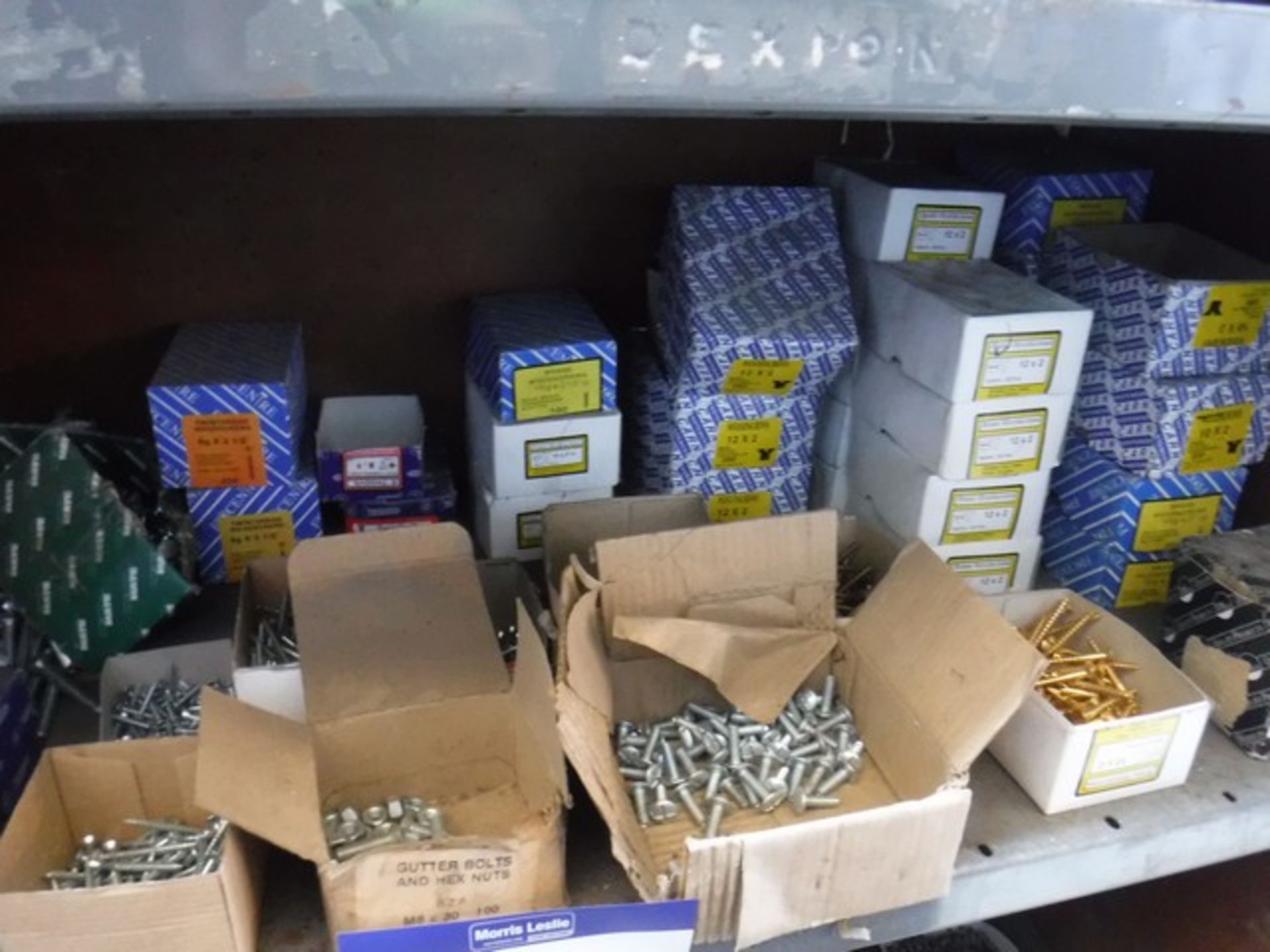 SCREWS IN VAROUS SIZES - Image 3 of 3