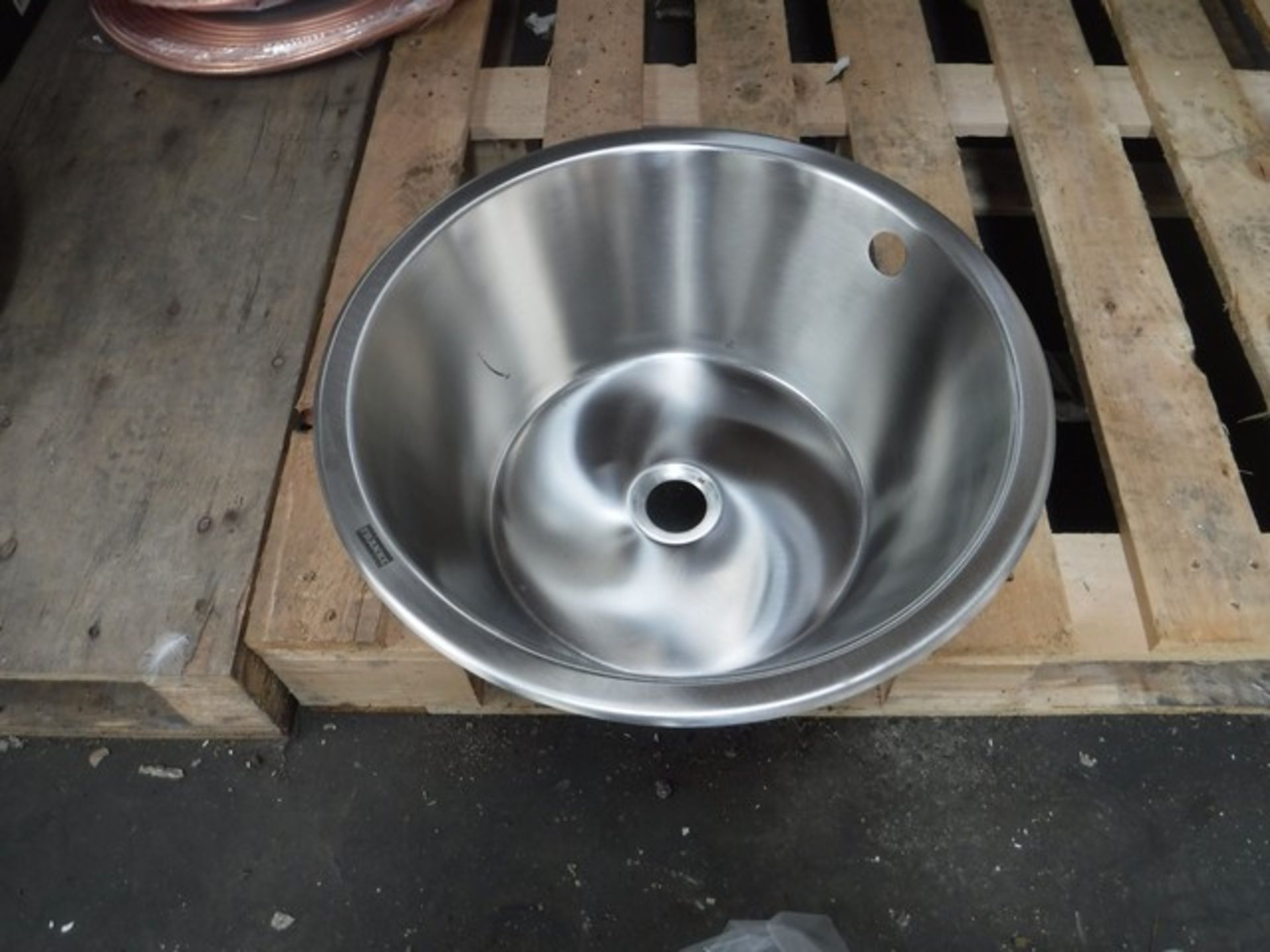 STAINLESS STEEL ROUND SINK - KITCHEN - Image 2 of 2