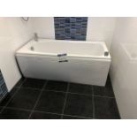 EX DISPLAY BATH AND TAPS