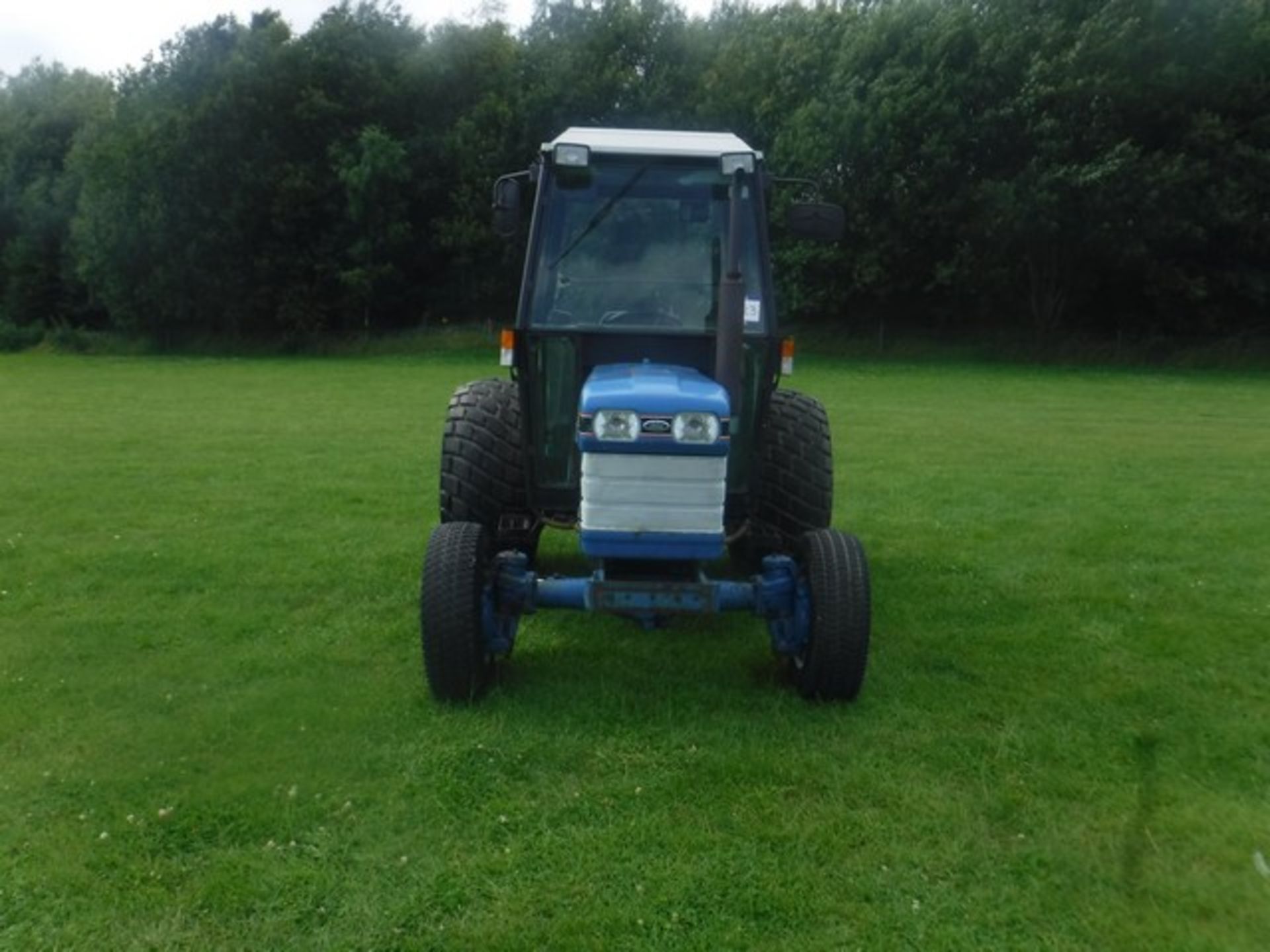 FORD 2120 4WD TRACTOR 1992 - 5917HRS (NOT VERIFIED) - Image 3 of 13