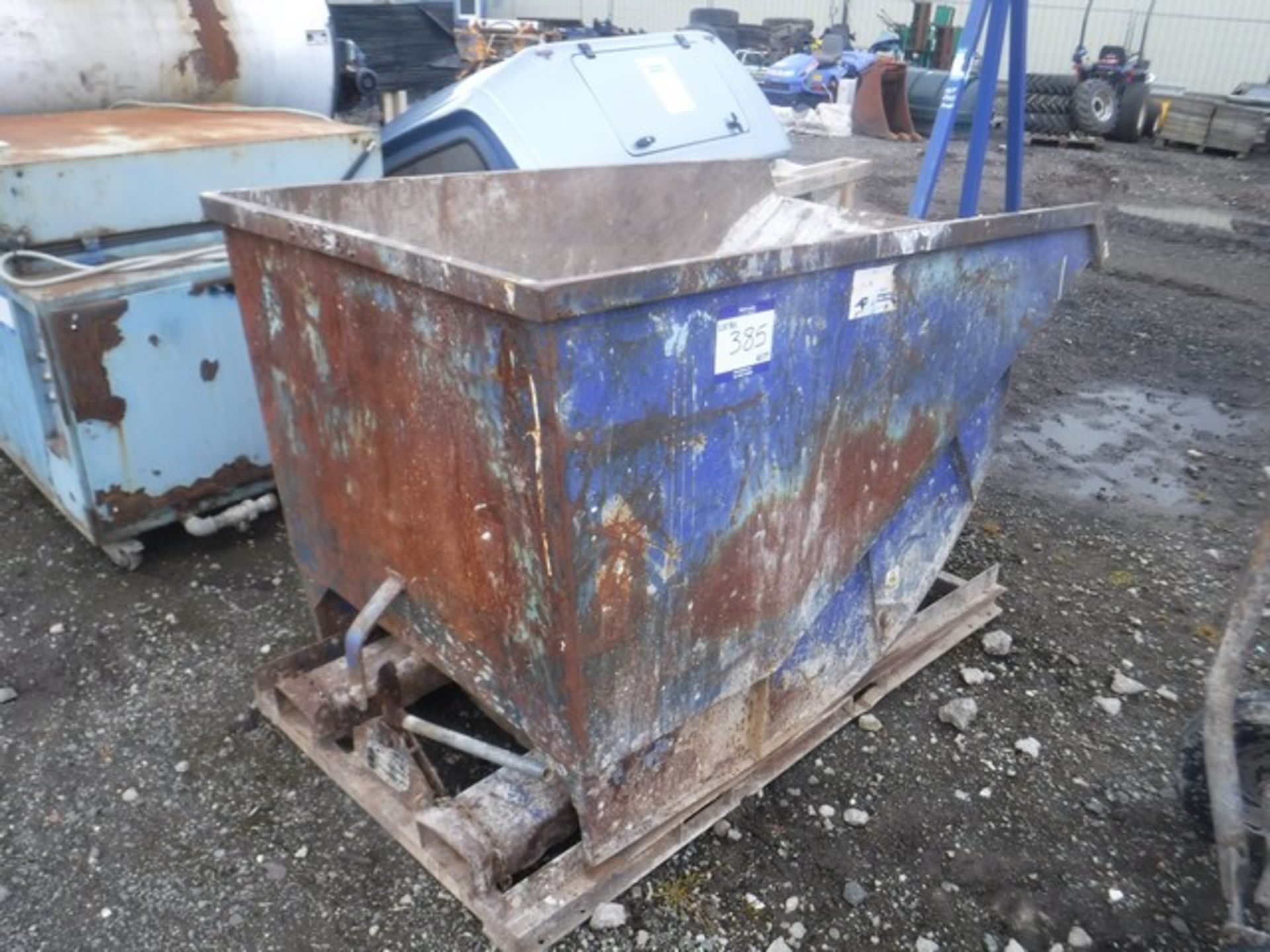 TIPPING SKIP