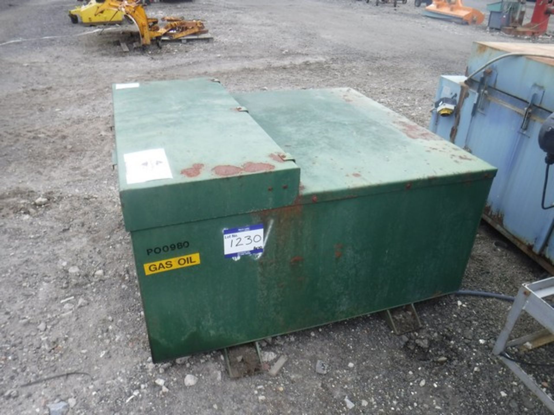 STEEL BUNDED FUEL TANK 1000LTR C/W NOZZLE AND METER