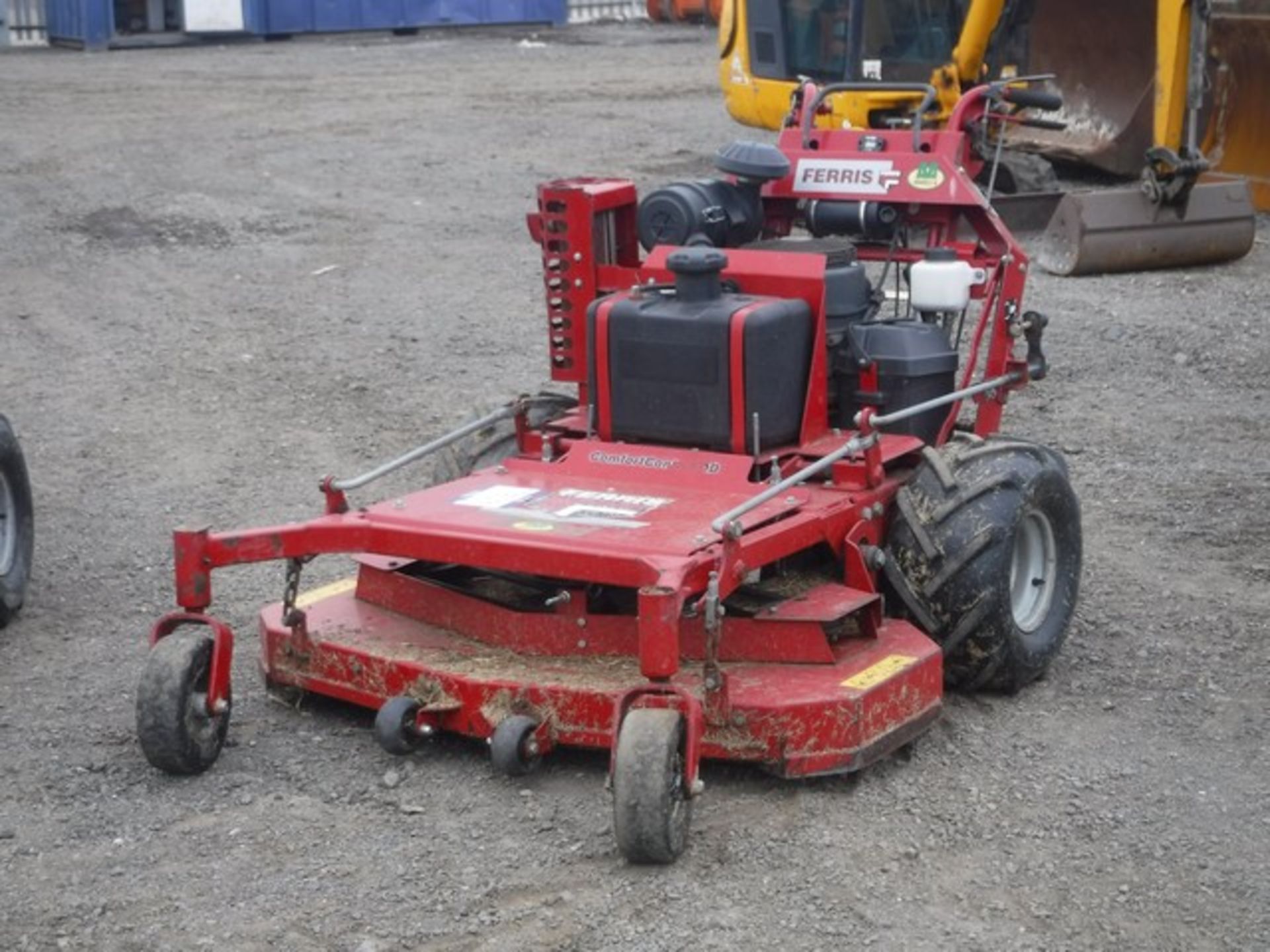 FERRIS DD21/48R PEDESTRIAN MOWER 2013. 680 HOURS SN - 2016335991