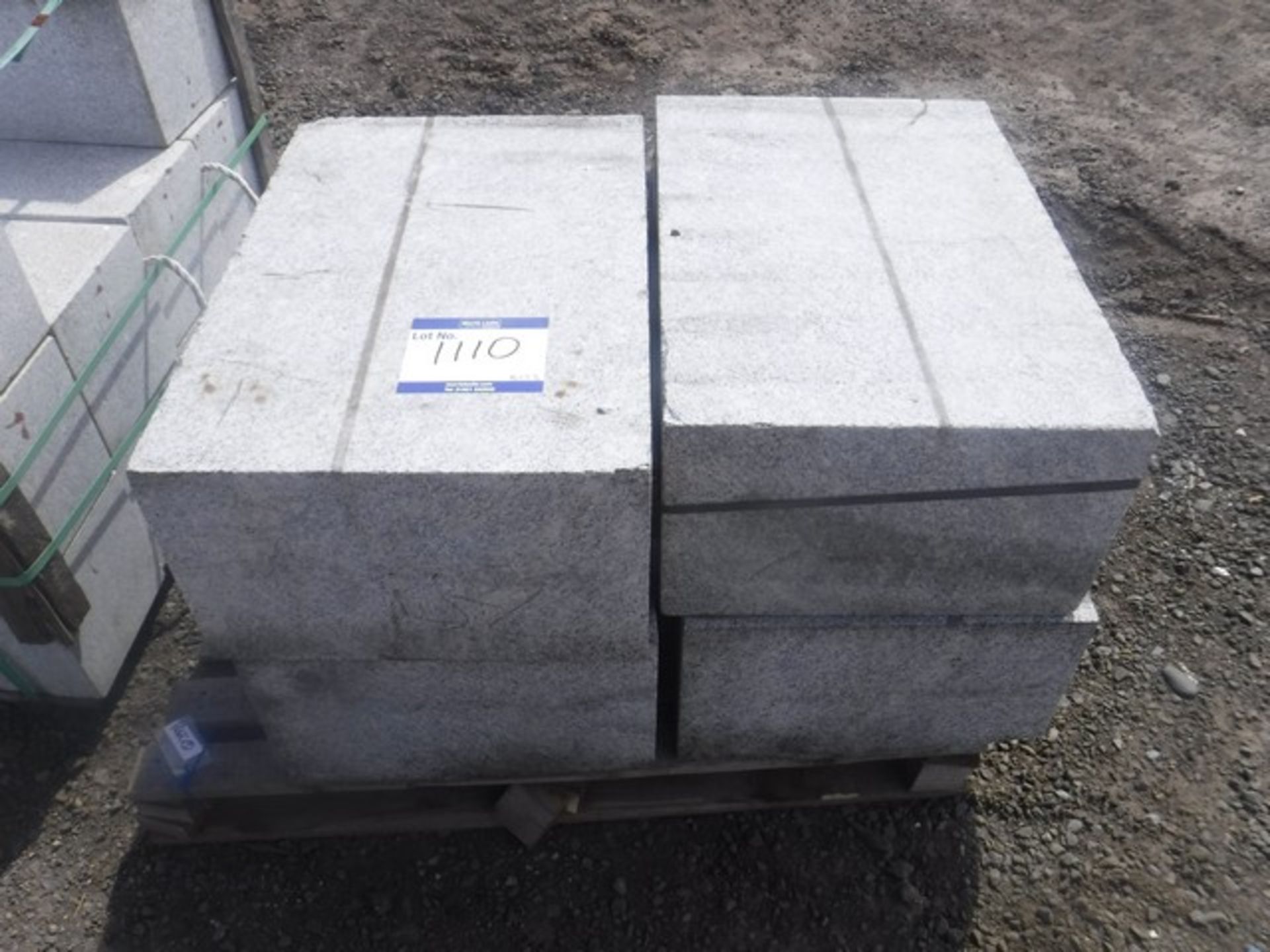 GRANITE BLOCK PILLAR SECTIONS 800X 500X 300MM 4 PER PALLET