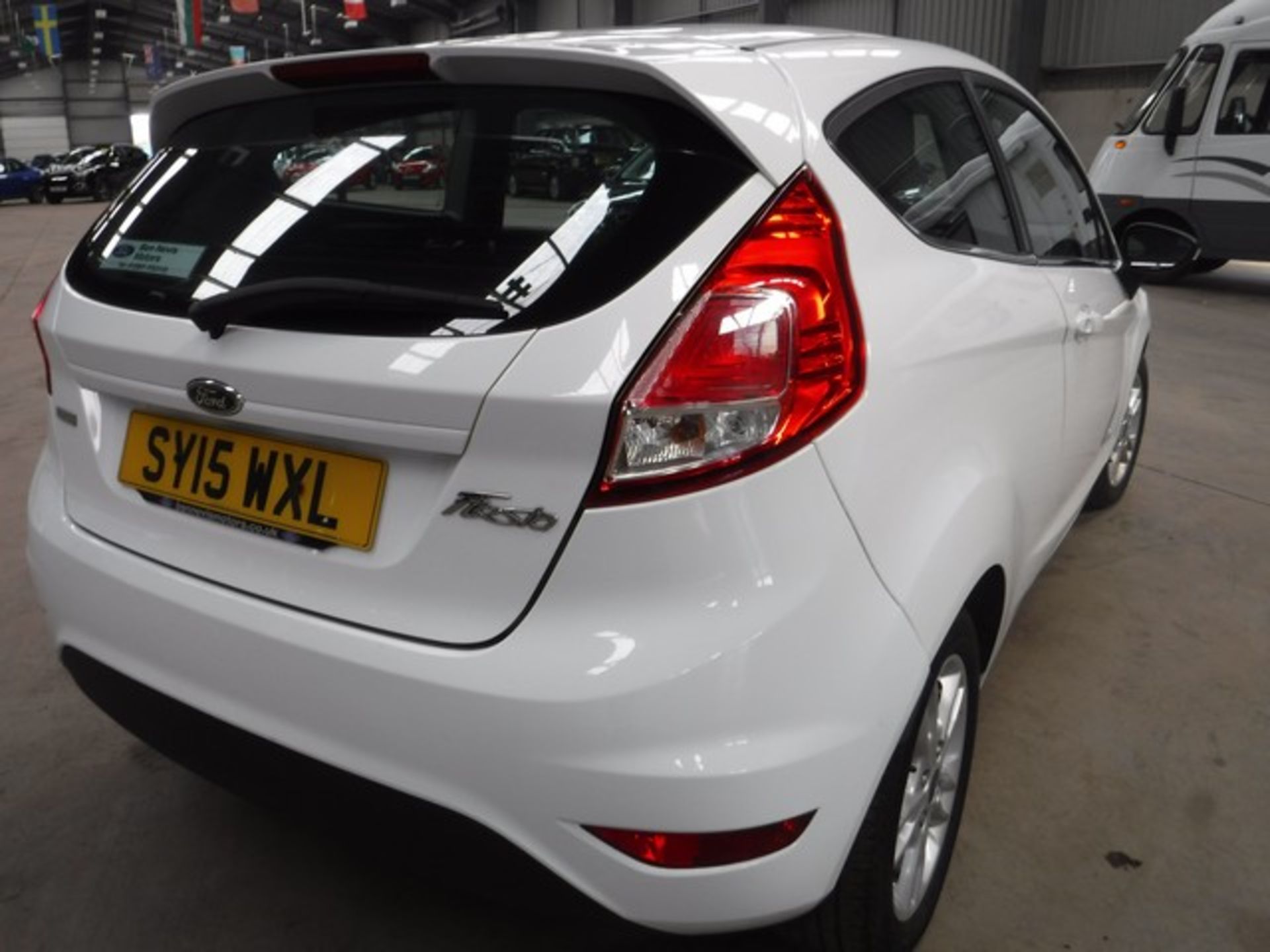 FORD FIESTA ZETEC TURBO - 998cc - Image 8 of 9