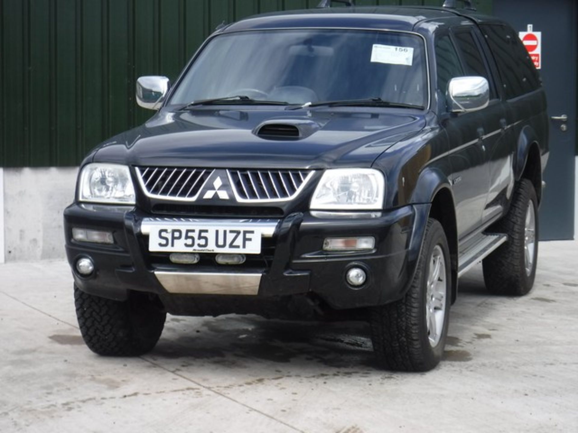 MITSUBISHI L200 ANIMAL LWB 4WD - 2477cc