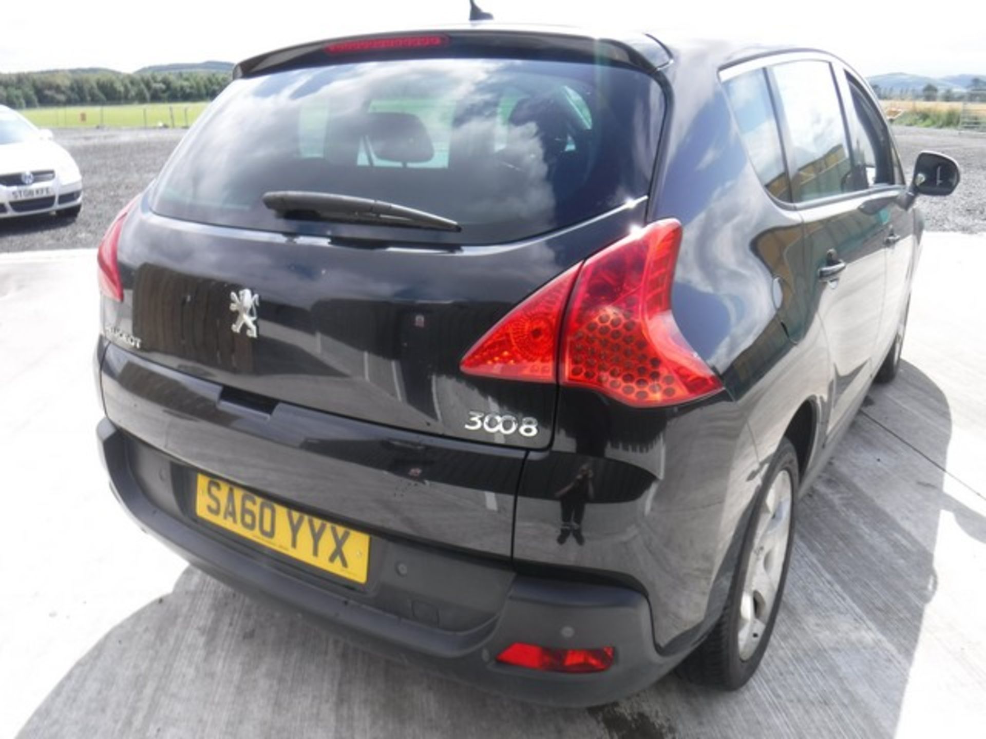 PEUGEOT 3008 SPORT HDI - 1560cc - Image 8 of 8