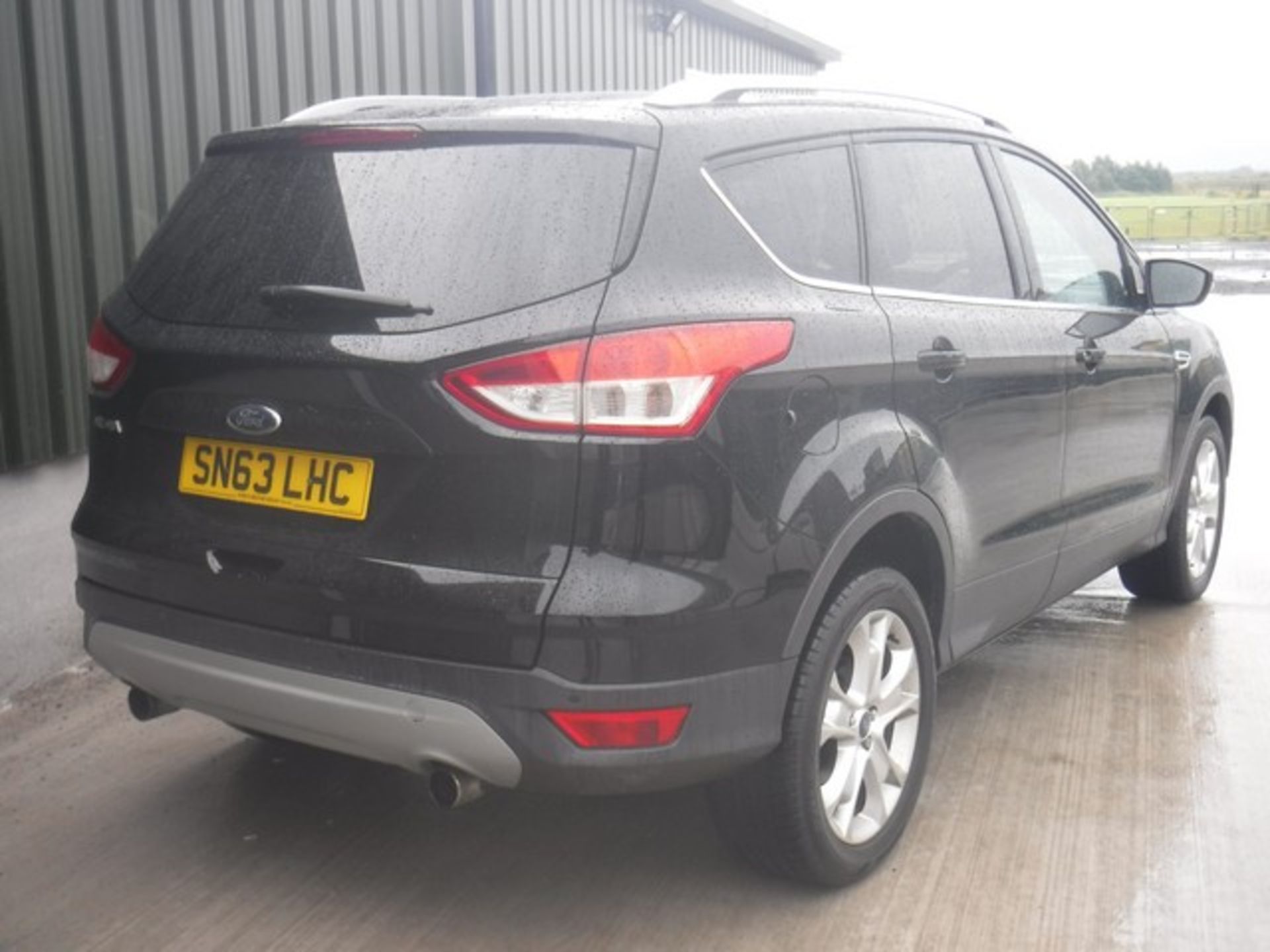 FORD KUGA TITANIUM 4X4 TDCI - 1997cc - Image 6 of 8