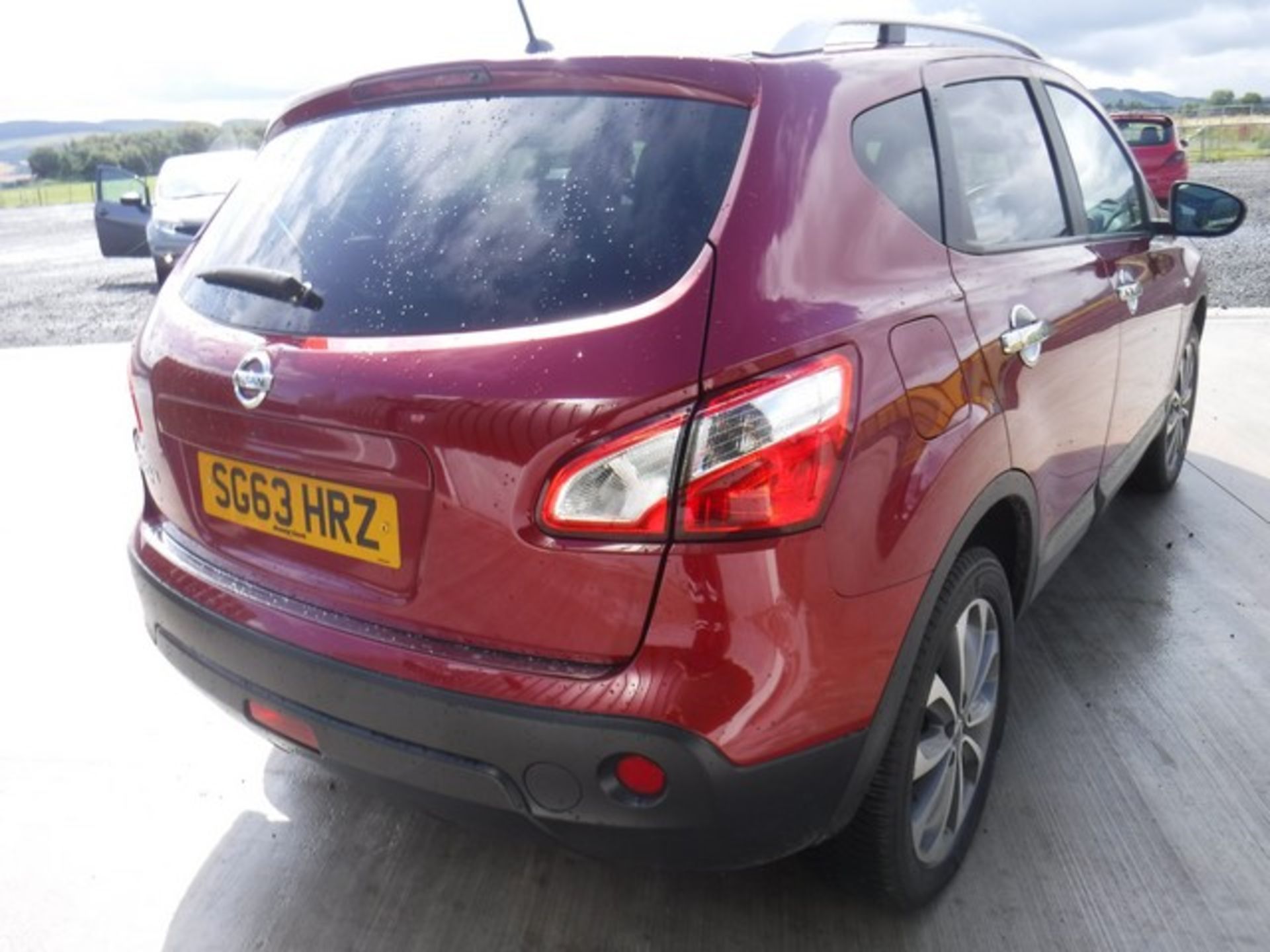 NISSAN QASHQAI TEKNA - 1598cc - Image 8 of 8