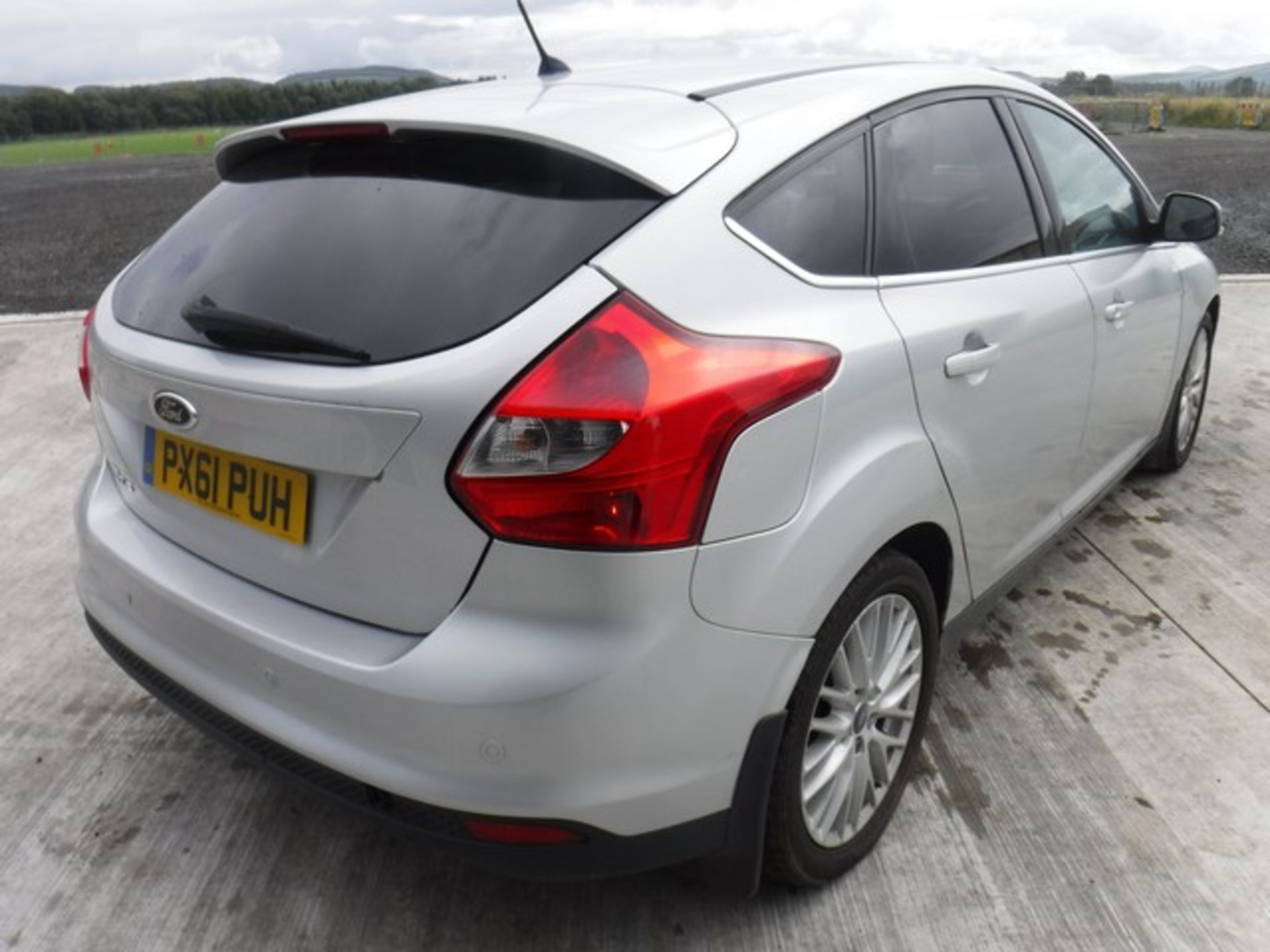 FORD FOCUS ZETEC TDCI - 1560cc - Image 8 of 8