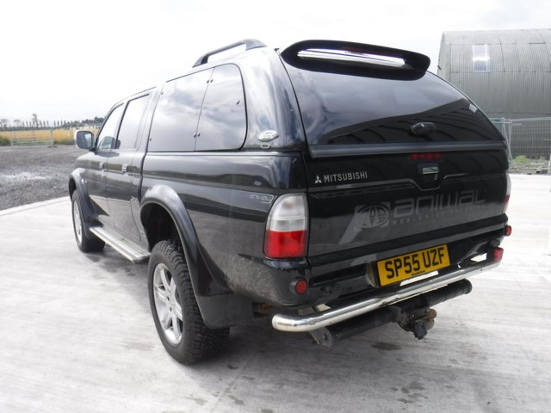 MITSUBISHI L200 ANIMAL LWB 4WD - 2477cc - Bild 7 aus 8