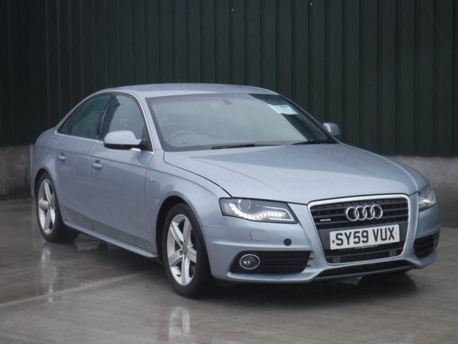 AUDI A4 S LINE QTRO 170TDI DPF - 1968cc