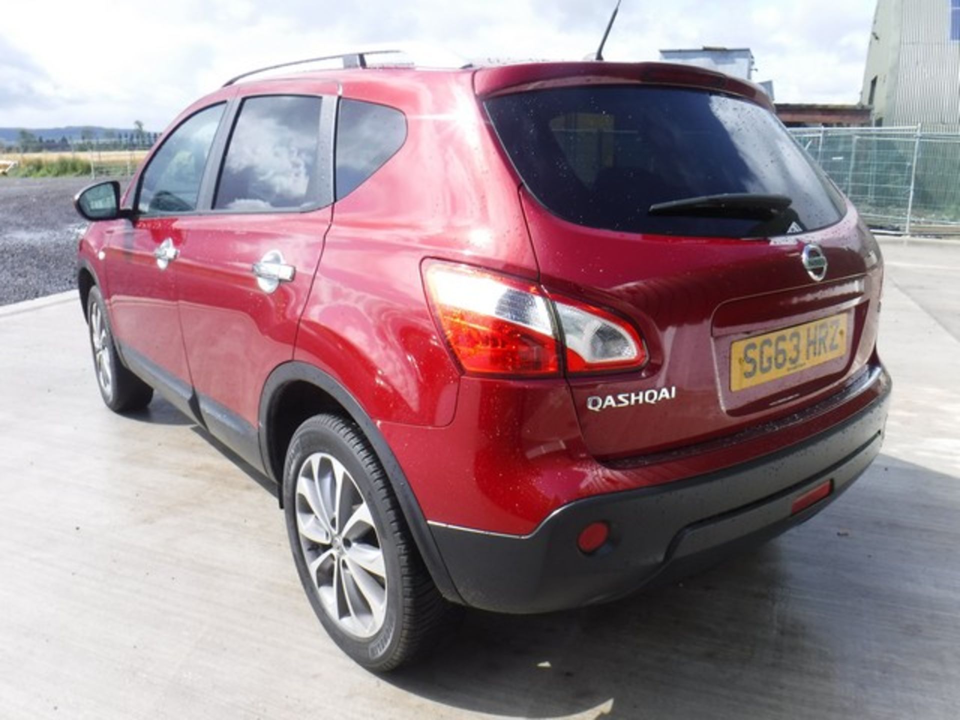 NISSAN QASHQAI TEKNA - 1598cc - Bild 7 aus 8