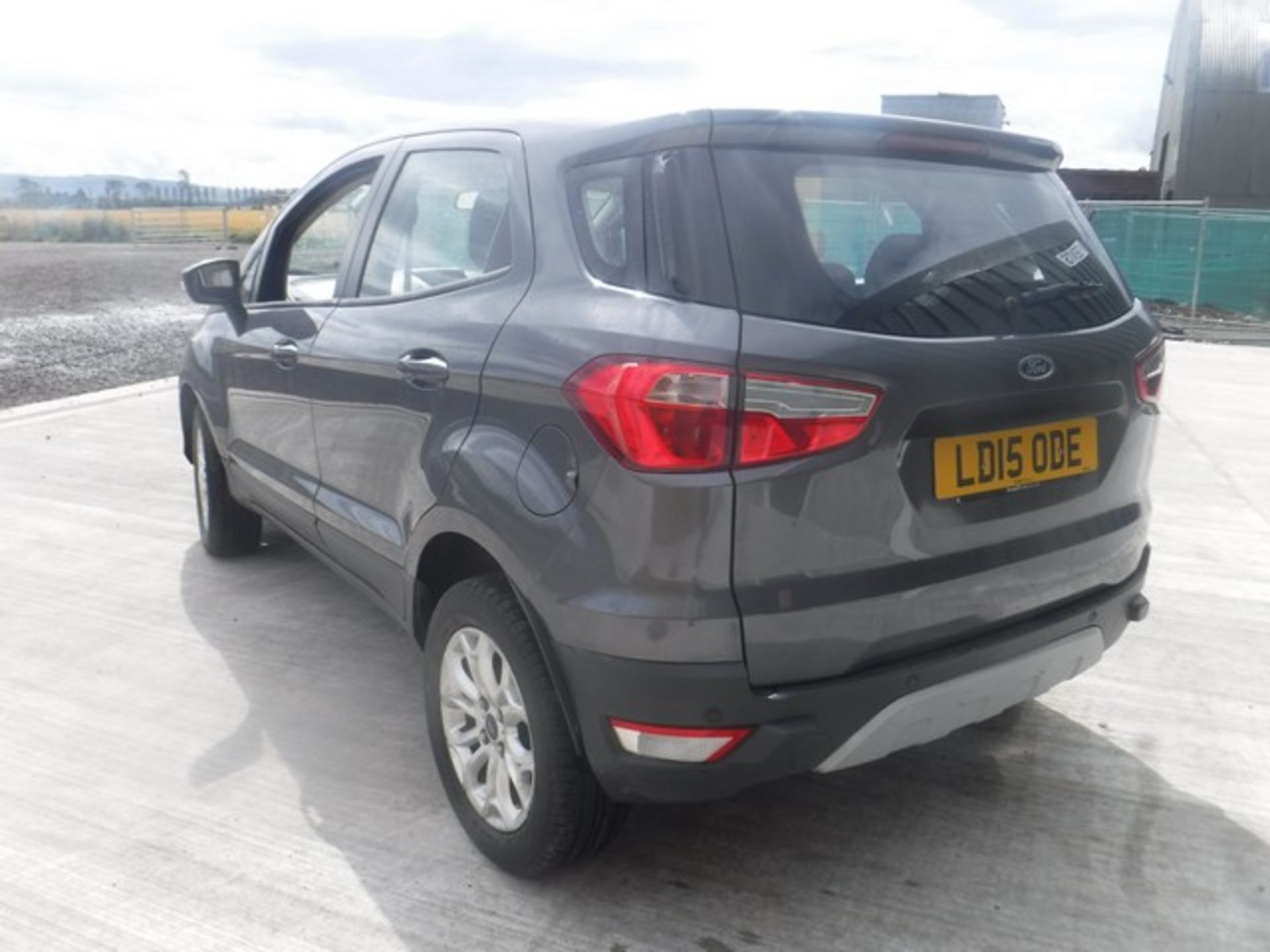 FORD ECOSPORT ZETEC TURBO - 998cc - Image 7 of 8