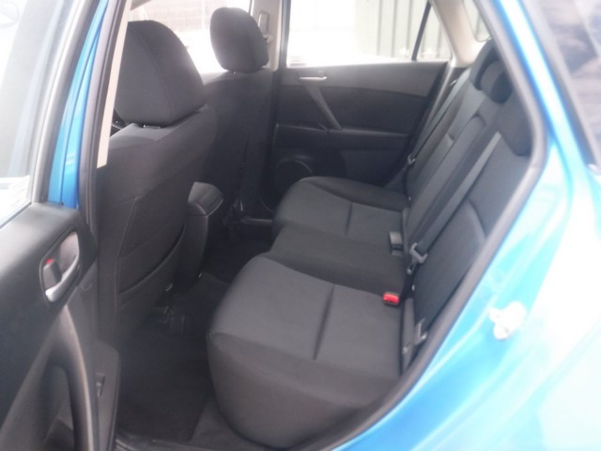 MAZDA 3 TS2 - 1598cc - Image 6 of 8