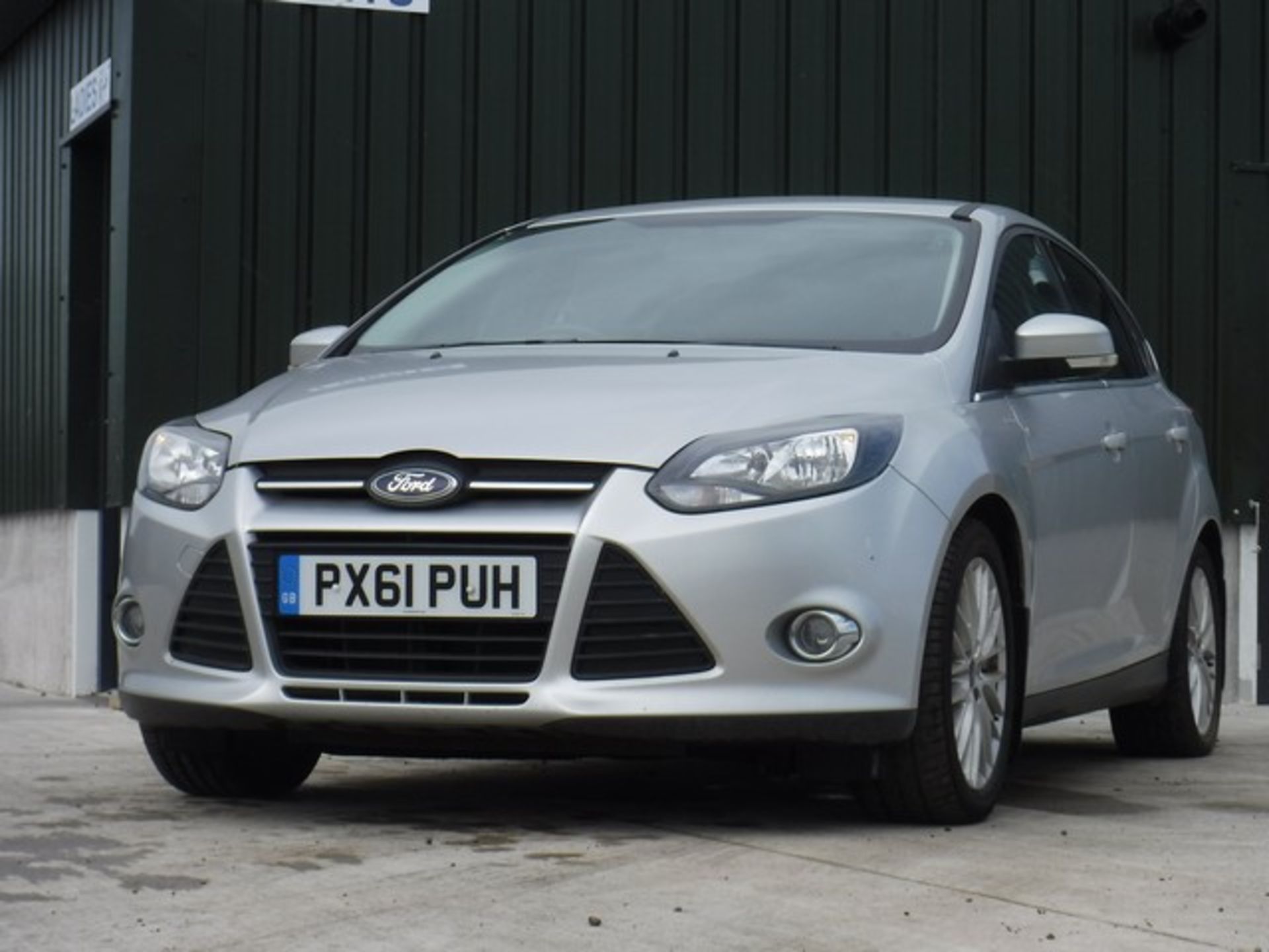 FORD FOCUS ZETEC TDCI - 1560cc - Image 2 of 8