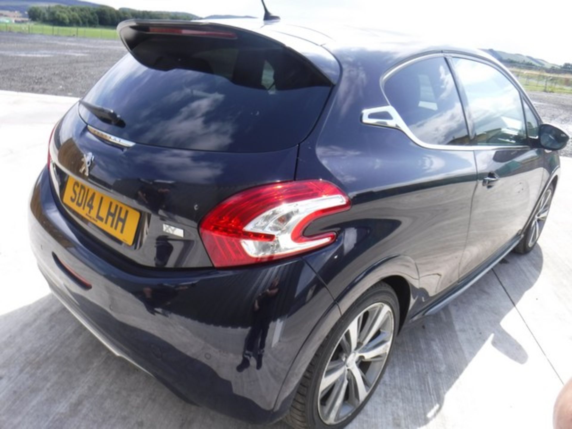 PEUGEOT 208 XY THP - 1598cc - Image 6 of 6