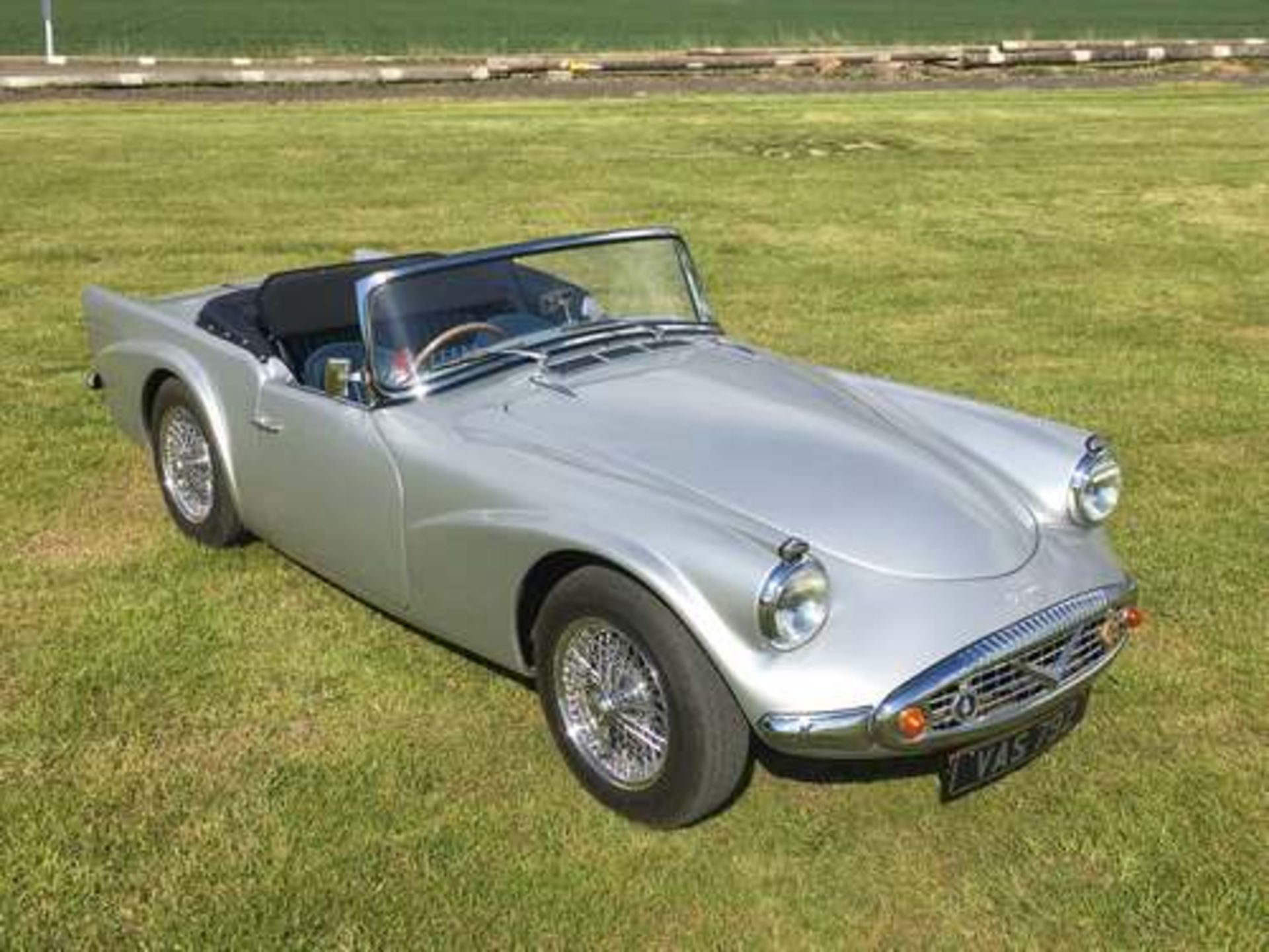 DAIMLER SP250 - 2548cc