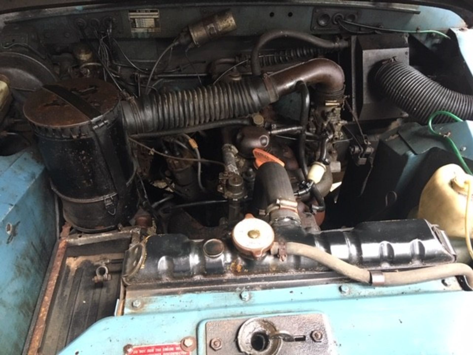 LAND ROVER 88" - 4 CYL - 2286cc - Image 16 of 17